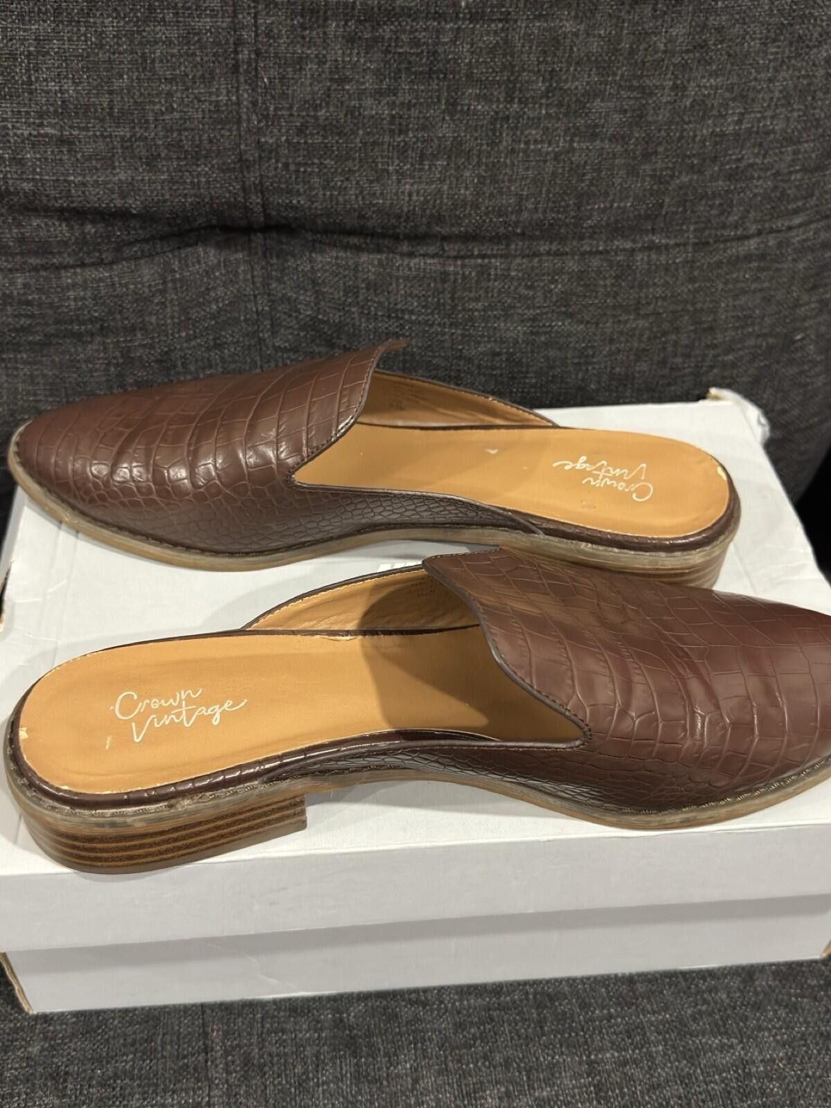 Other Crown Vintage Lacerate Croc Embossed Mules Slip On Sz 9.5M Size US 9.5 / IT 39.5 - 5 Thumbnail