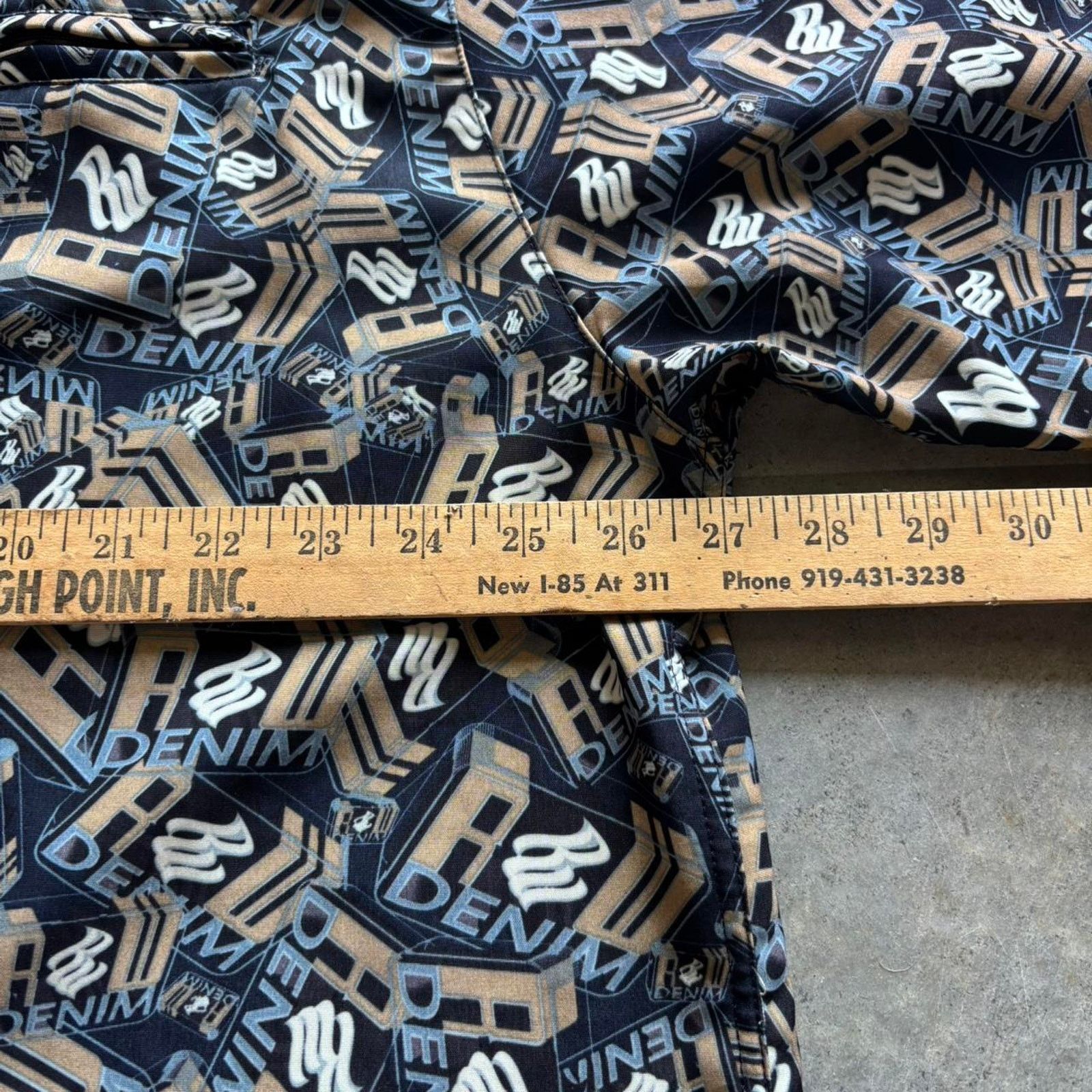 JNCO × Japanese Brand × Rocawear Vintage Y2K RocaWear Baggy Aop Button Up Shirt Size US XL / EU 56 / 4 - 4 Thumbnail
