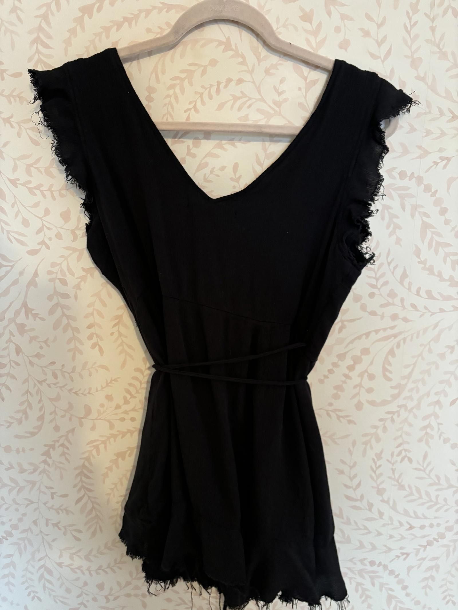 Designer NWOT Urban Outfitters Kimchi Blue Black Frayed Wrap Dress L Size L / US 10 / IT 46 - 5 Thumbnail