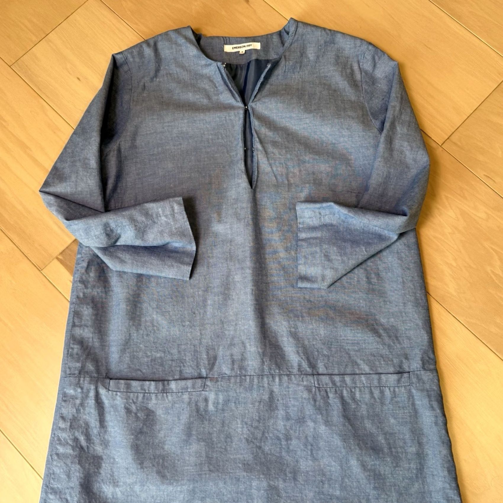 Vintage Emerson Fry Chambray Mod Dress Women's Small Blue V Neck 3/4 Sleeve Midi Casual White Logo - Mens? Size S / US 4 / IT 40 - 5 Thumbnail
