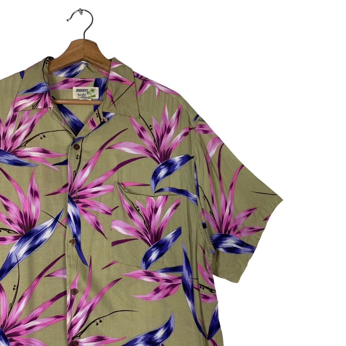 Other DODGEST Real Aloha Graphics 100 Rayon Button Shirt #1418-C64 Size US M / EU 48-50 / 2 - 5 Thumbnail
