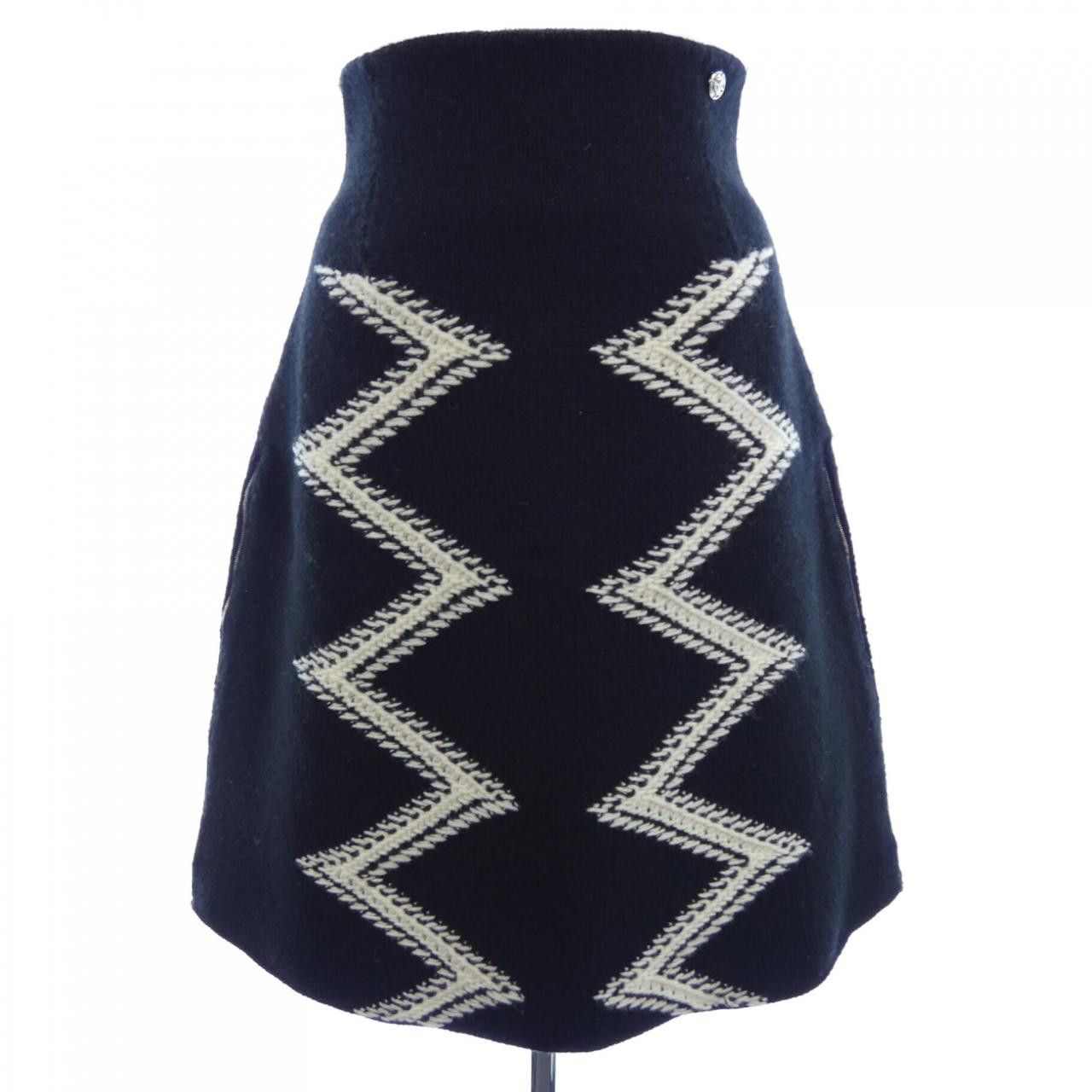 Chanel Chanel Chanel P55435K07229 Cashmere Blend Skirt Textile Skirts P55435K07229 DUTY FREE for USA Size ONE SIZE - 1 Thumbnail