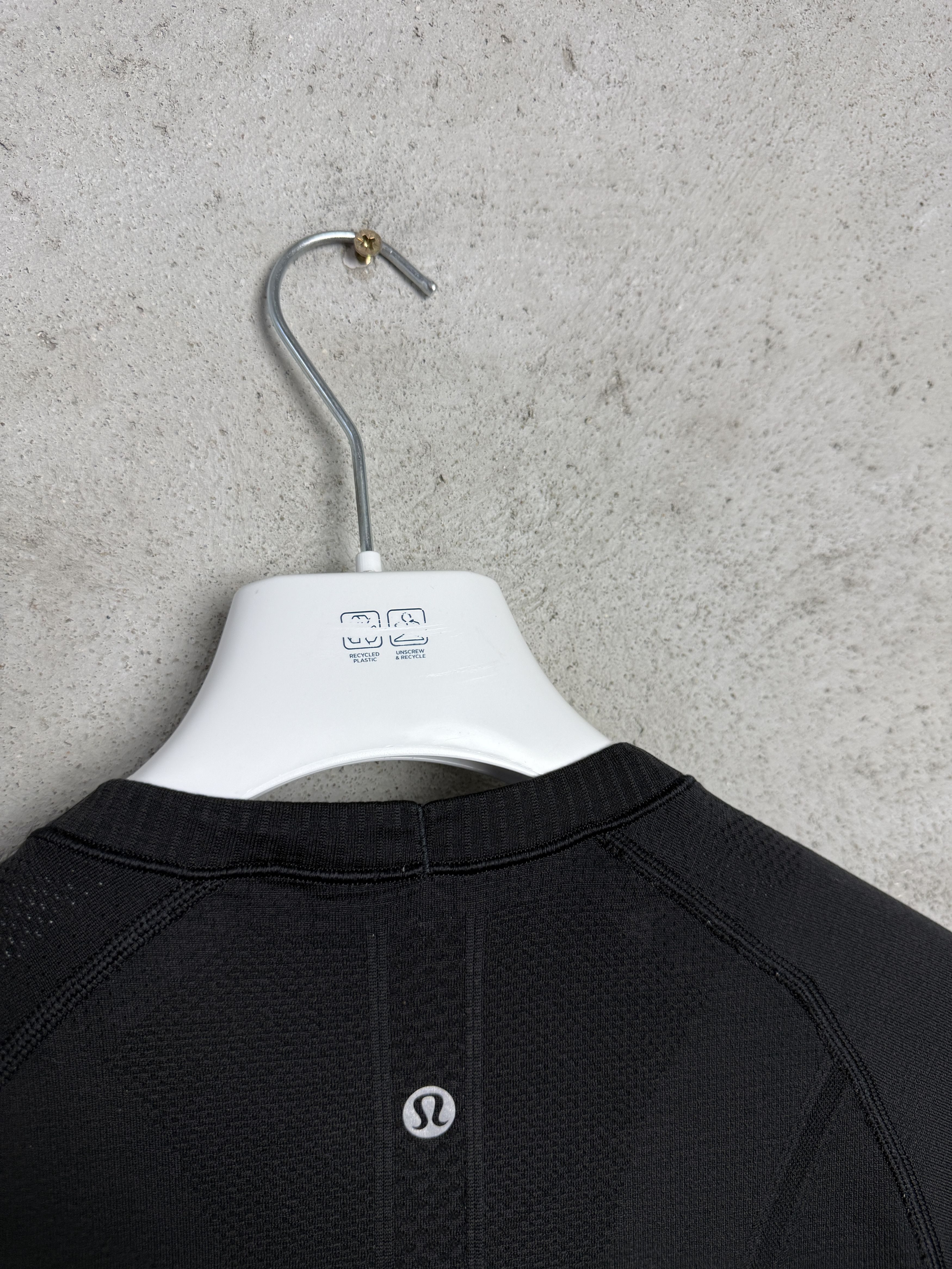 Lululemon Lululemon swiftly tech t-shirt tee sport gym yoga pilates Size S / US 4 / IT 40 - 4 Thumbnail