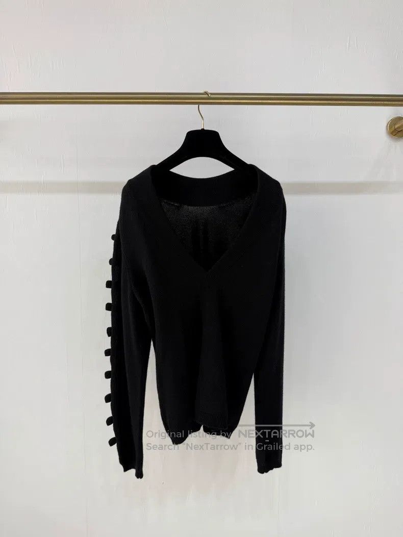 Chanel Chanel Black backless bow cashmere long-sleeved sweater Size XS / US 0-2 / IT 36-38 - 5 Thumbnail