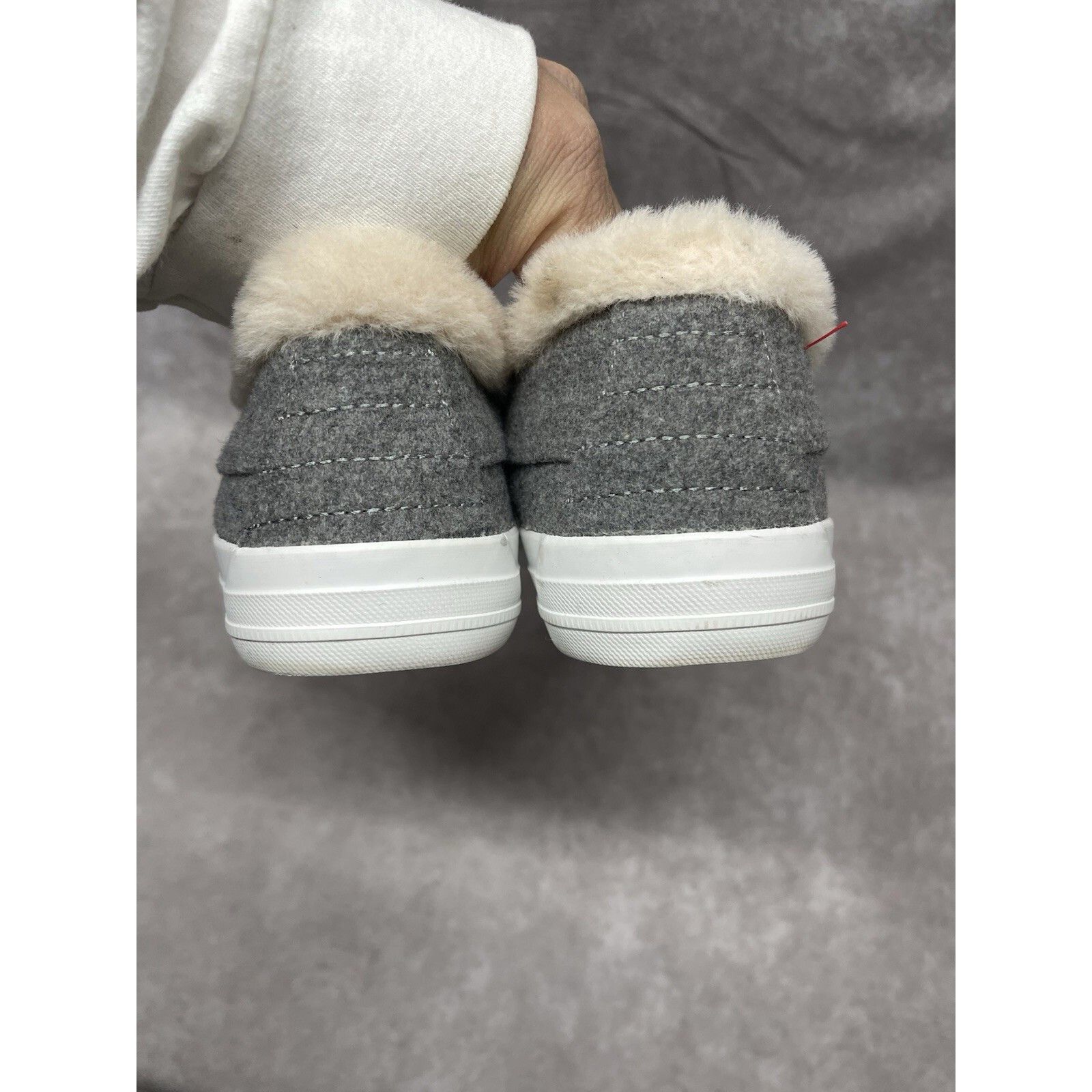 Other Isaac Mizrahi Live! Crystal Fur Trimmed Slip On Sneaker Gray Size US 8 / IT 38 - 7 Thumbnail