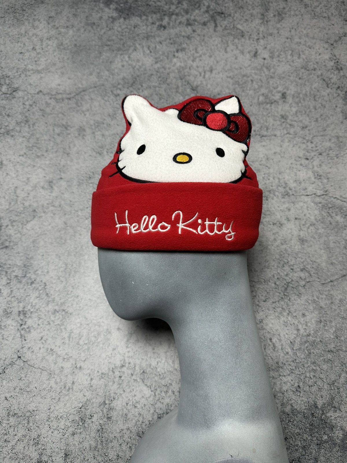 Anime × Japanese Brand × Vintage Vintage Hello Kitty Fleece Beanie Hat Cat Big Logo Size ONE SIZE - 1 Thumbnail