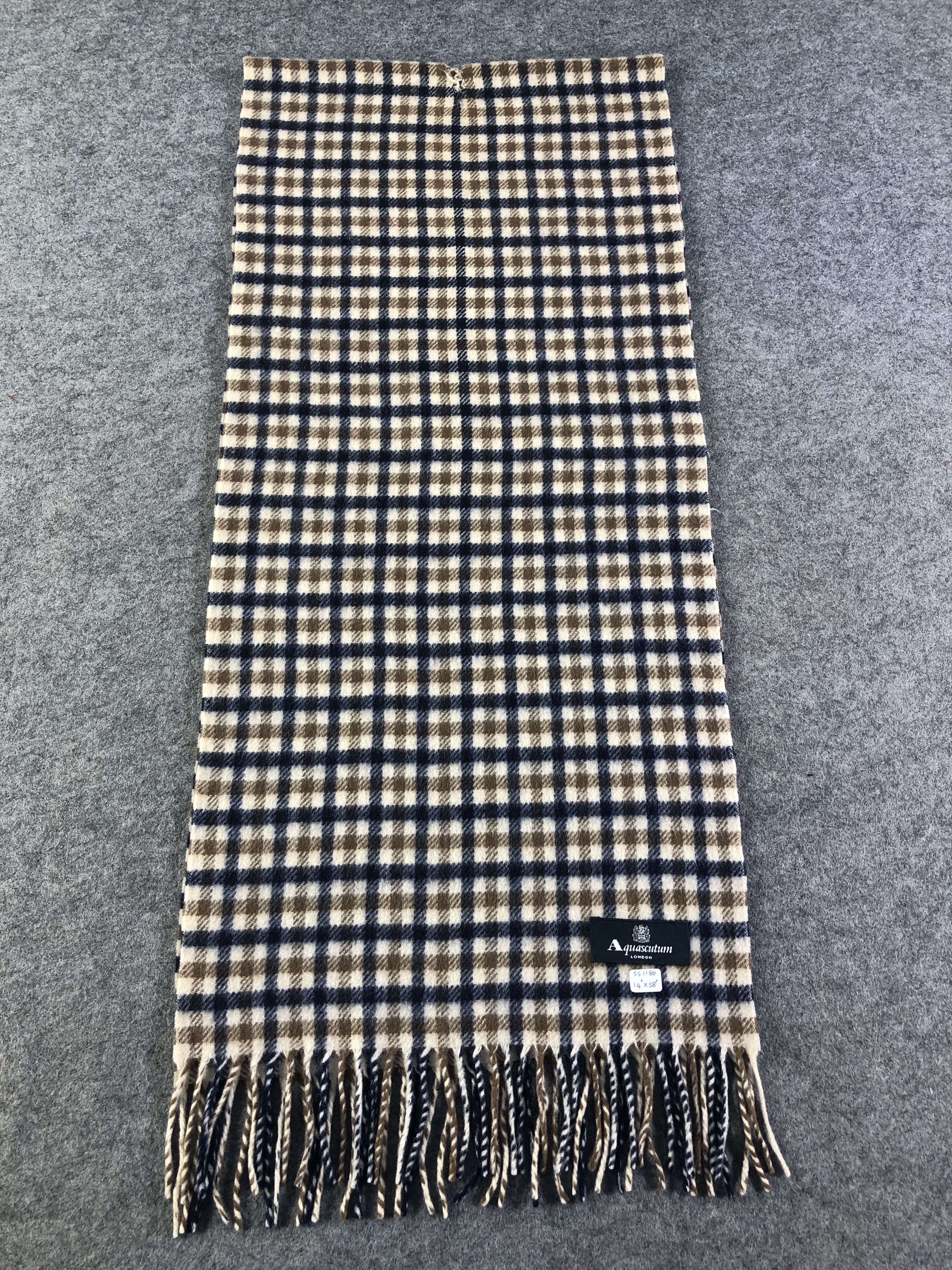 Aquascutum Aquasqutum Scarf / Muffler / Neckwear SS1180 Size ONE SIZE - 2 Thumbnail