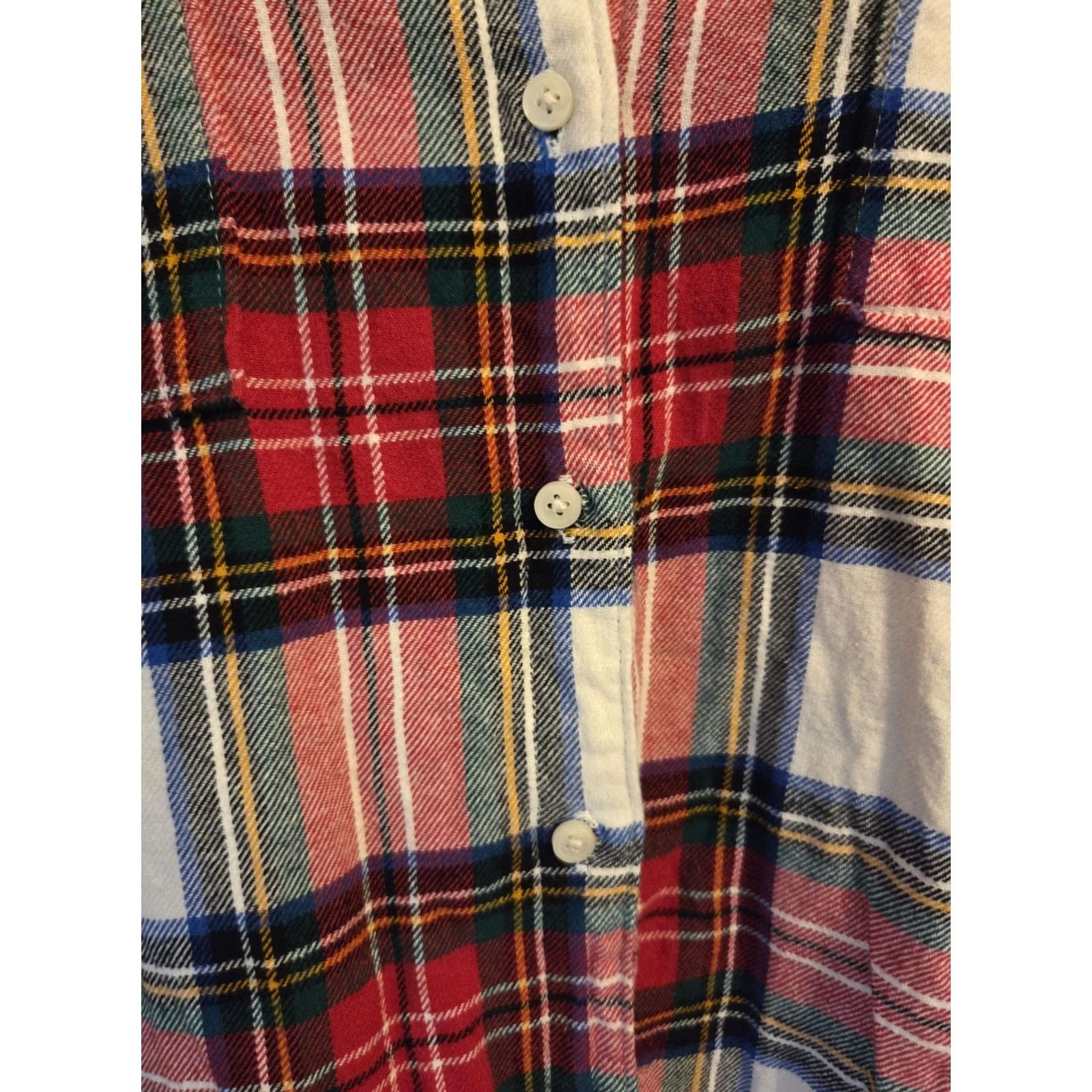 Old Navy Old Navy Womens XL Red White Green Plaid Flannel Boyfriend Shirt Size XL / US 12-14 / IT 48-50 - 3 Thumbnail