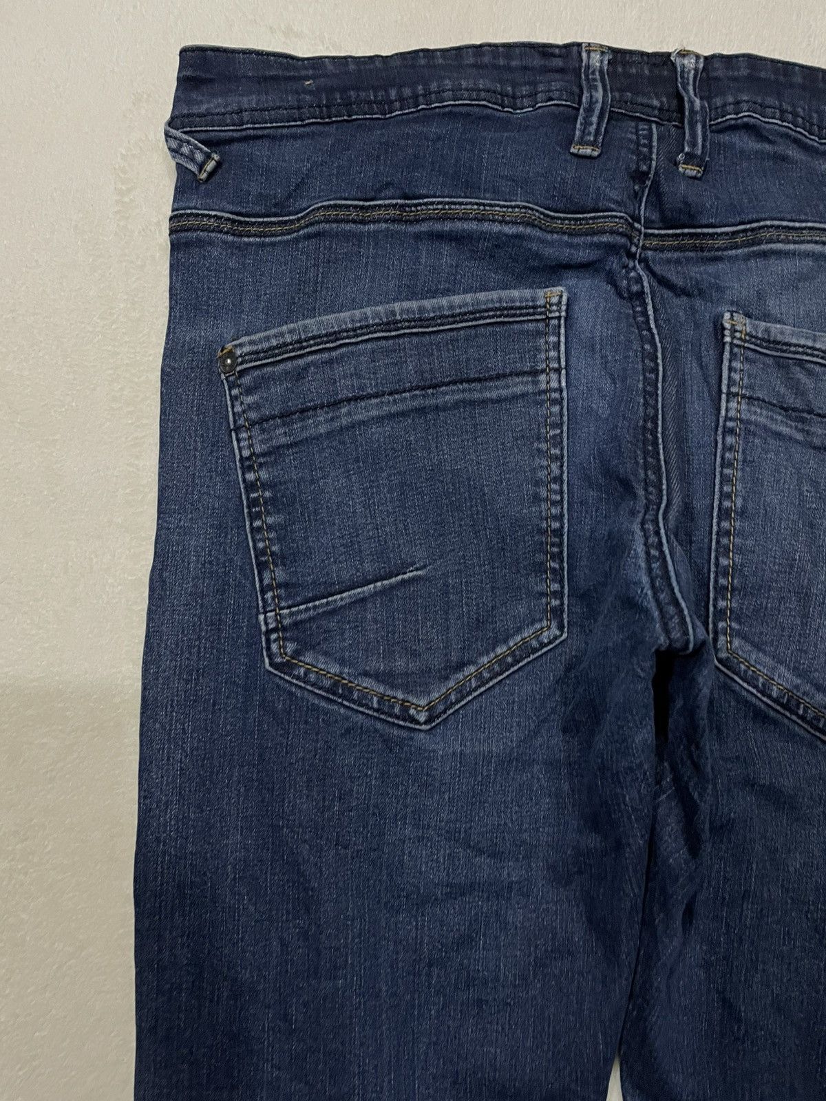 Japanese Brand Vintage KRS Denim Skinny Faded Distress Dark Blue Jeans Size US 33 - 17 Thumbnail