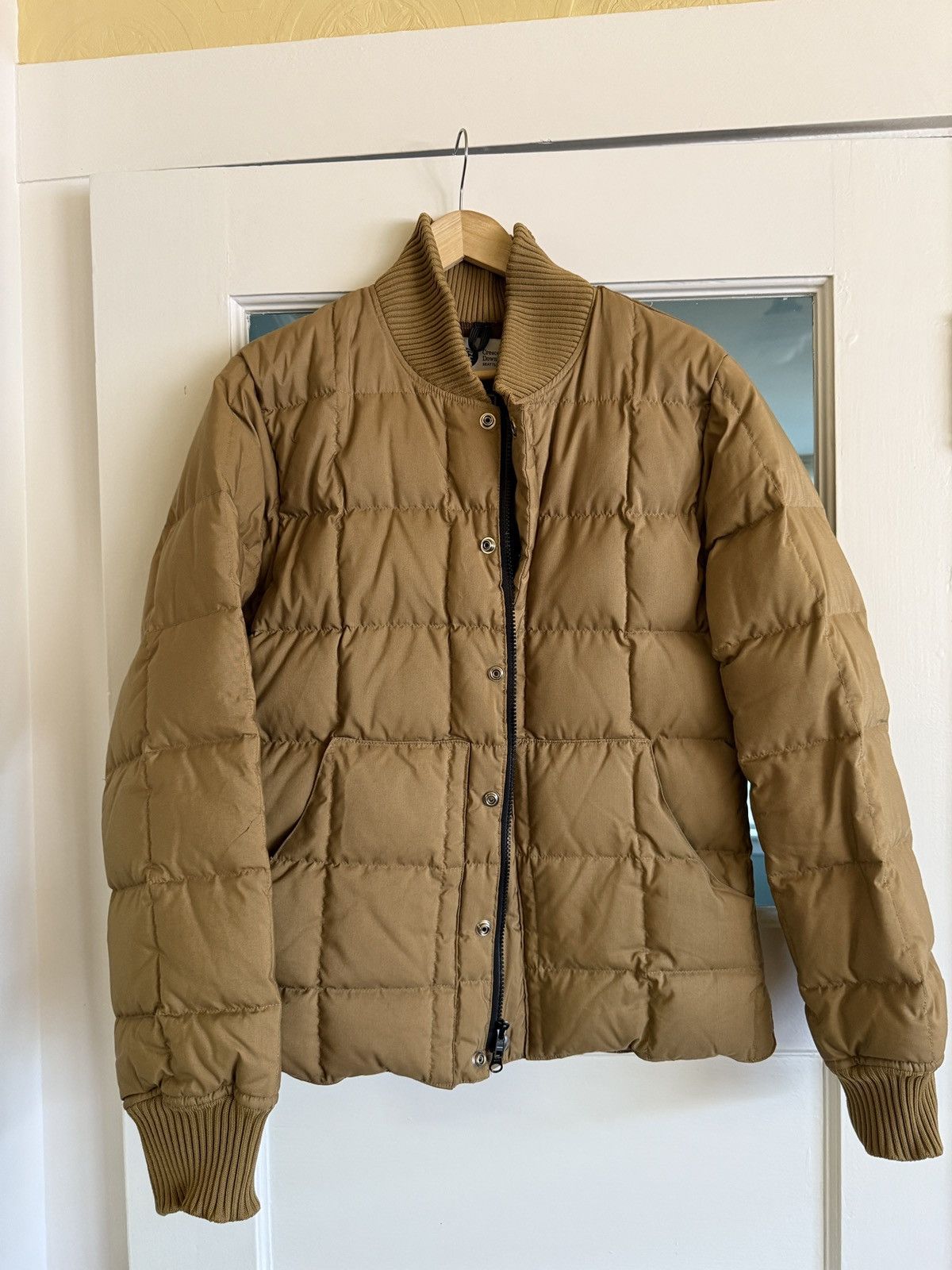 Crescent Down Works Booties us made　希少 Crescent Down Works - Made in USA Down Jacket | Field Mag