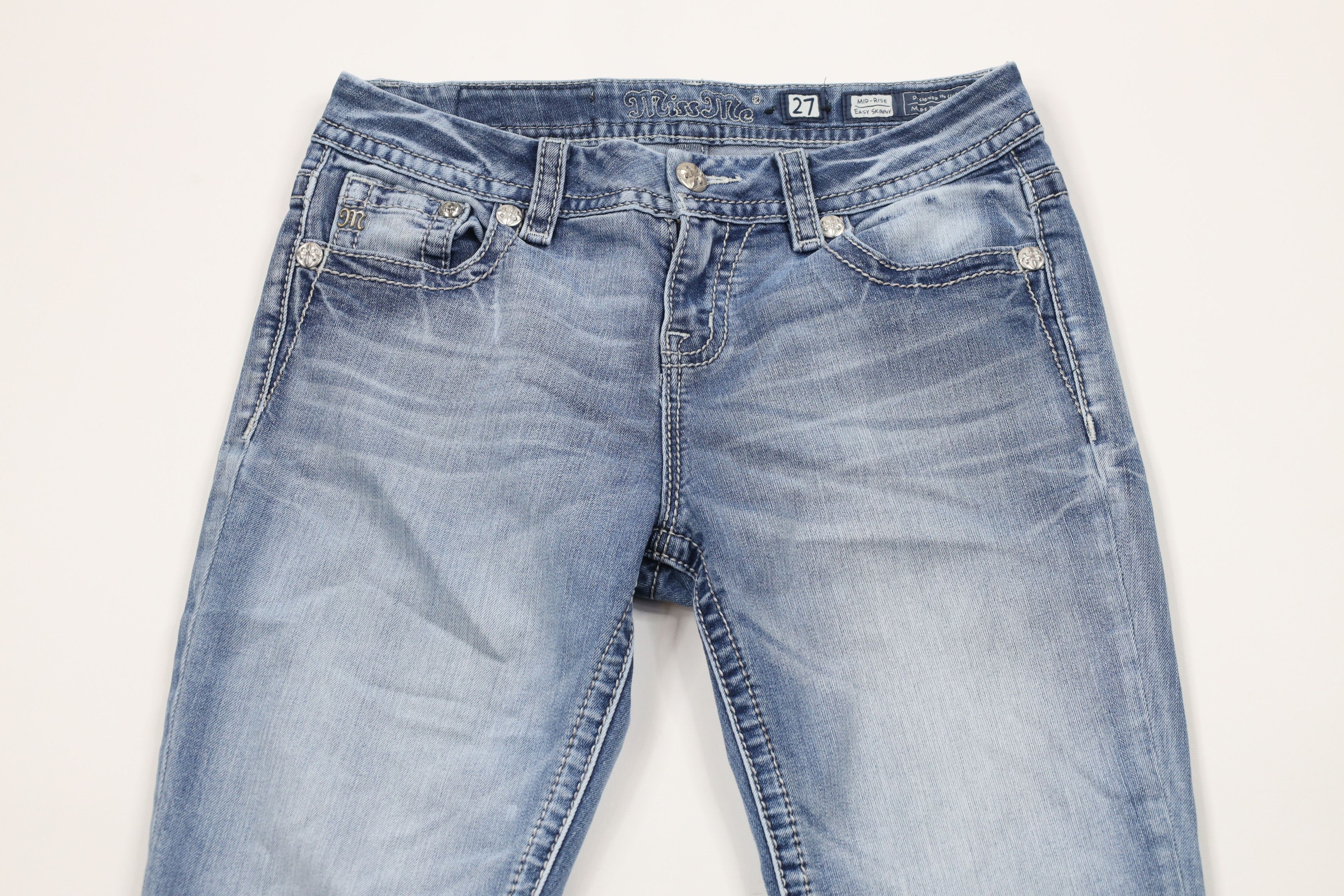 Miss Me × Vintage Miss Me Bling Mid Rise Easy Skinny Leg Denim Jeans Blue Size 27" / US 4 / IT 40 - 2 Thumbnail