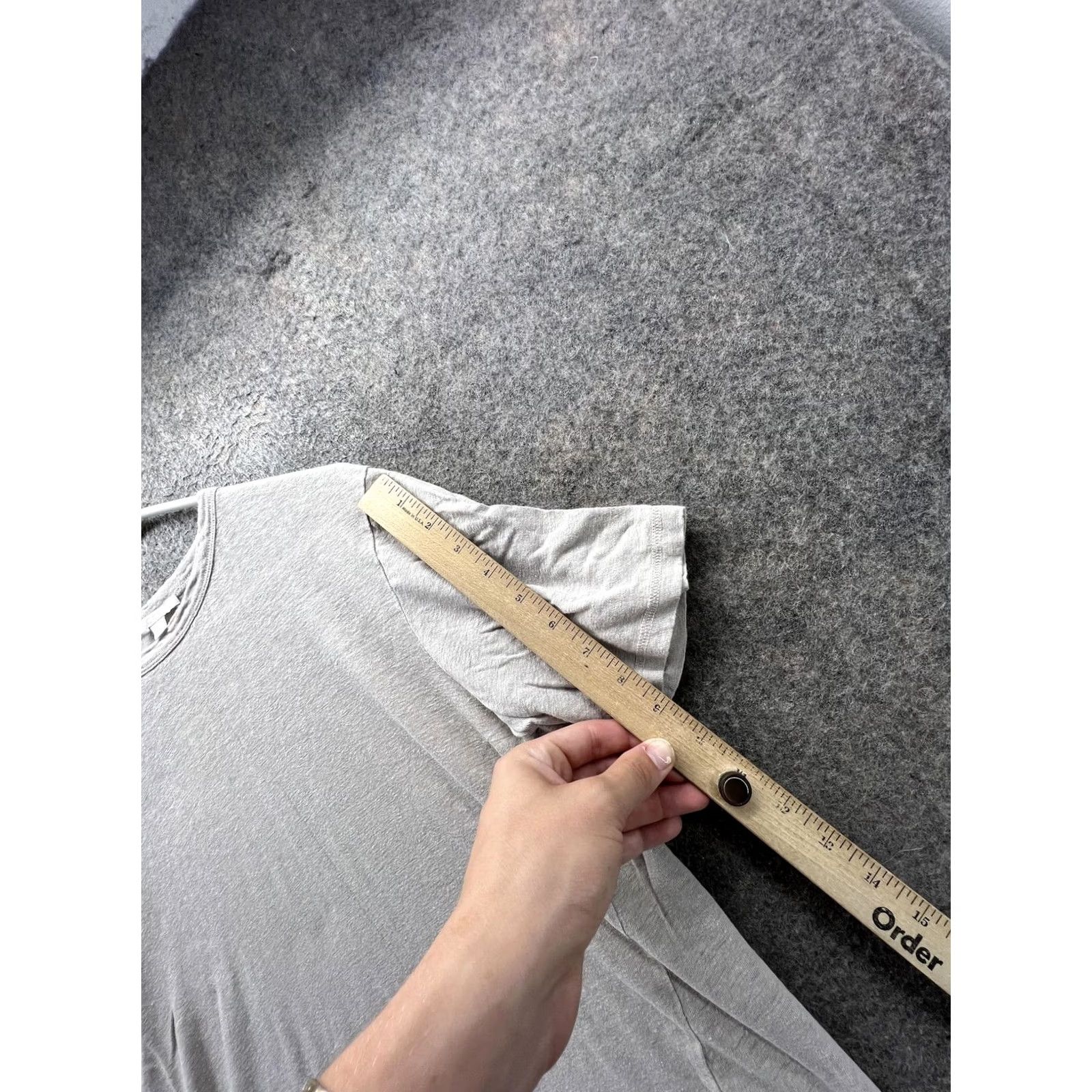 Cos COS Shirt Mens M Gray Lightweight Jersey Crewneck Tee Casual Solid Basic Sidwave-style? Size US M / EU 48-50 / 2 - 4 Thumbnail