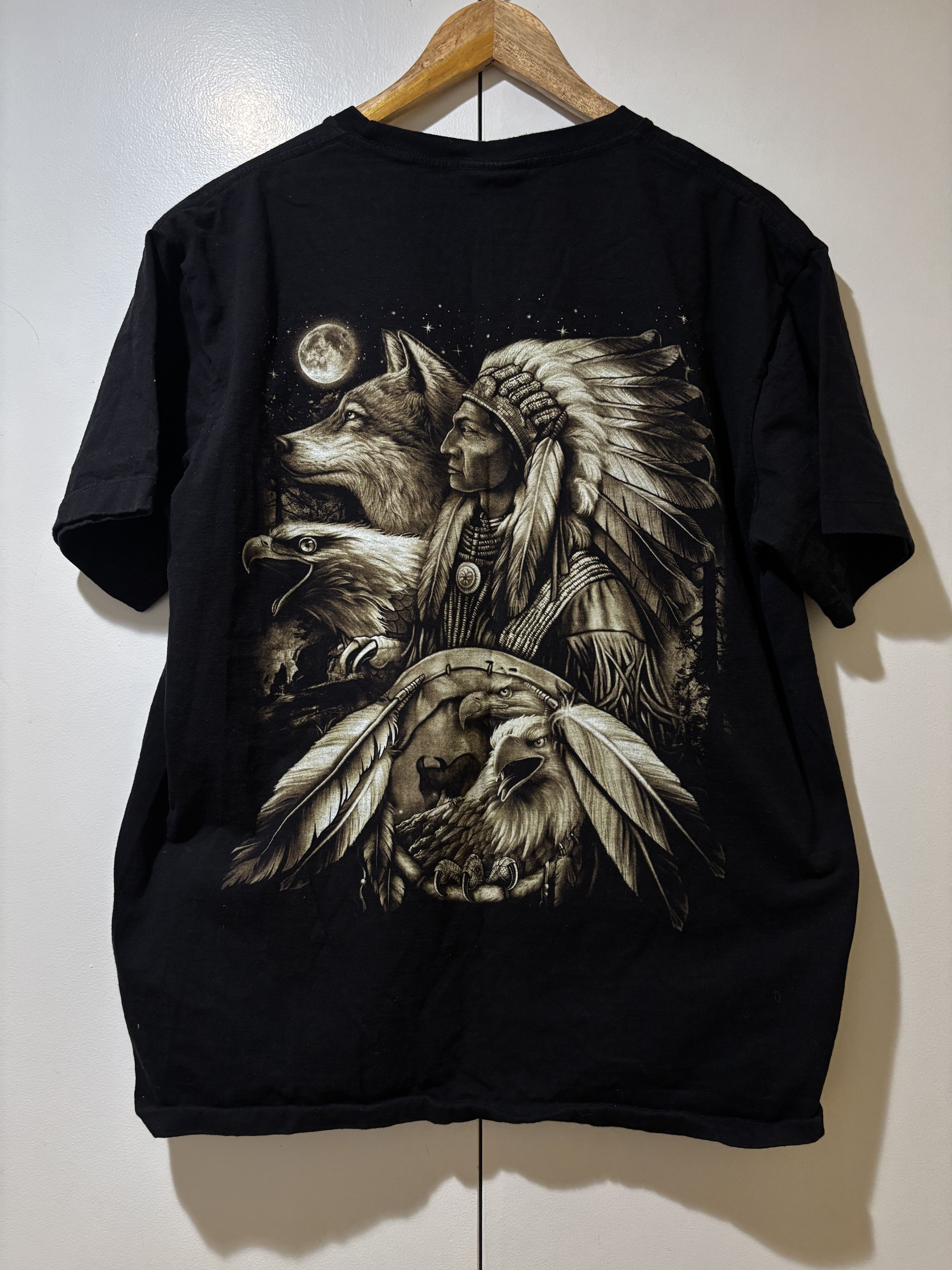 Vintage Vintage Indigenous/ Native Nature Print Double Sided Tee Size US L / EU 52-54 / 3 - 4 Thumbnail