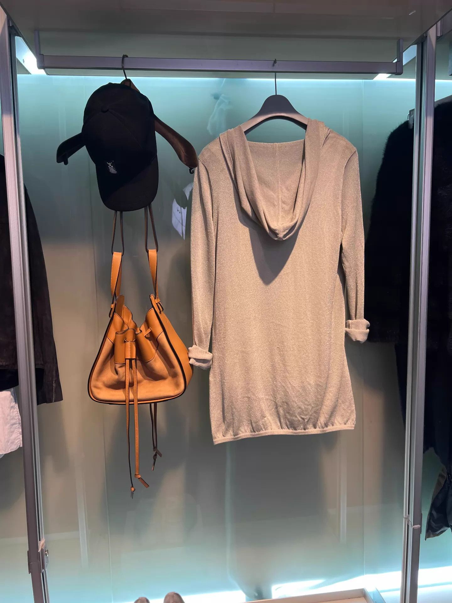 ANTEPRIMA ANTEPRIMA Oversized Hooded Silver Lurex Knit Cardigan Size S / US 4 / IT 40 - 3 Thumbnail