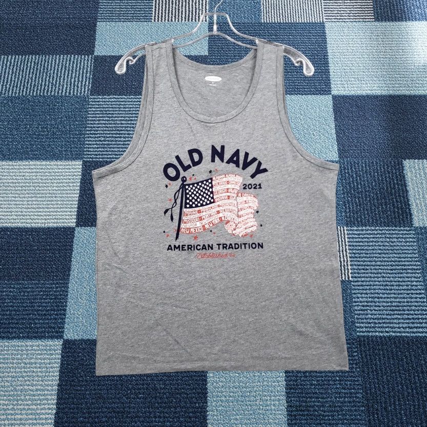 Old Navy Old Navy Tank Mens M Medium Gray American Tradition 2021 Sleeveless Cotton Blend Logo USA Flag shirt Size US M / EU 48-50 / 2 - 1 Thumbnail