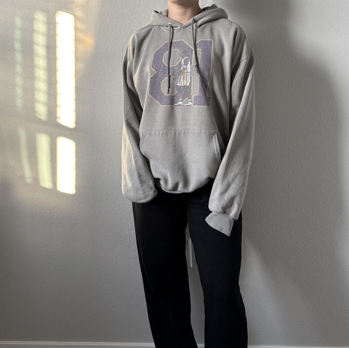 Vintage Vintage Grey 81 Kobe Hoodie Size US L / EU 52-54 / 3 - 1 Thumbnail
