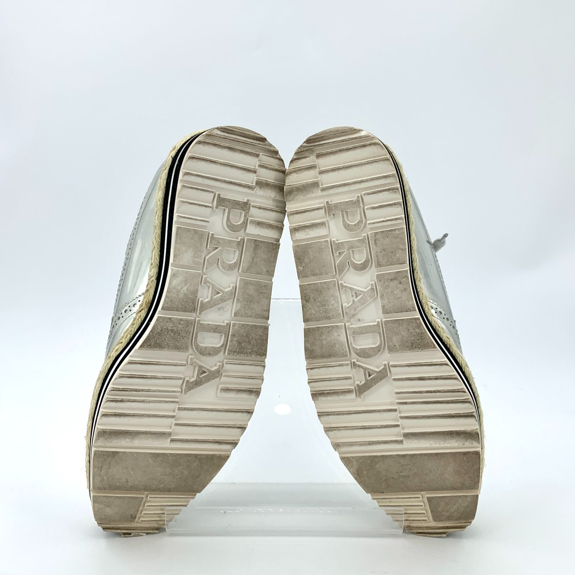 Prada Prada Baroque-Style Lace-Up Platform Shoes (Size 36) Size US 6 / IT 36 - 6 Thumbnail