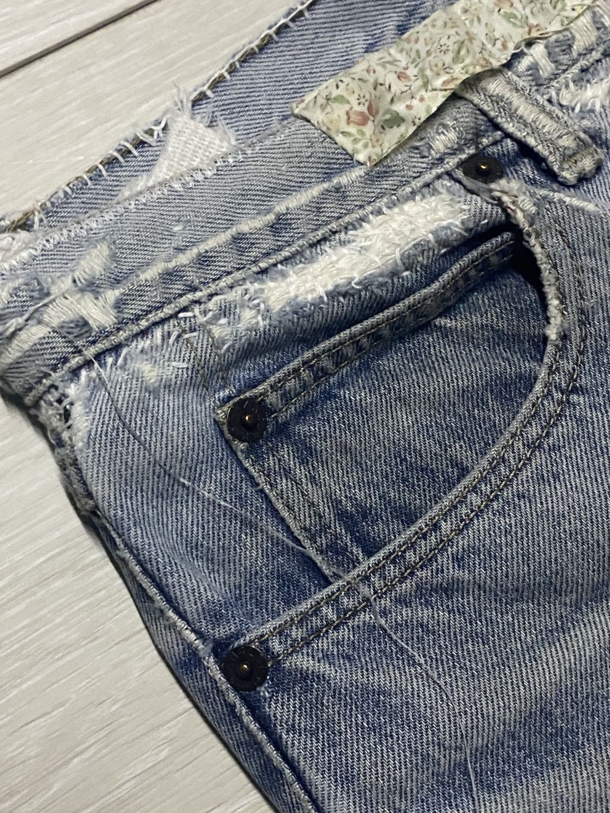 Wrangler Wrangler Destroy Trash Flare Jeans Size US 29 - 9 Thumbnail