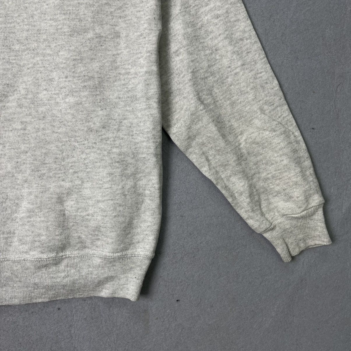 Hanes Champion Embroidered Logo Crewneck Sweatshirt – Grey (Size M Size US M / EU 48-50 / 2 - 4 Thumbnail
