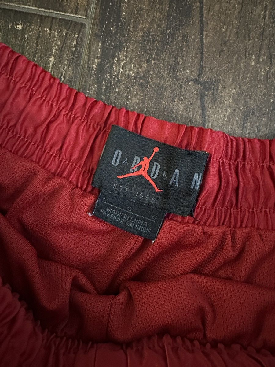 Jordan Brand Air Jordan Shorts Size US 36 / EU 52 - 3 Thumbnail