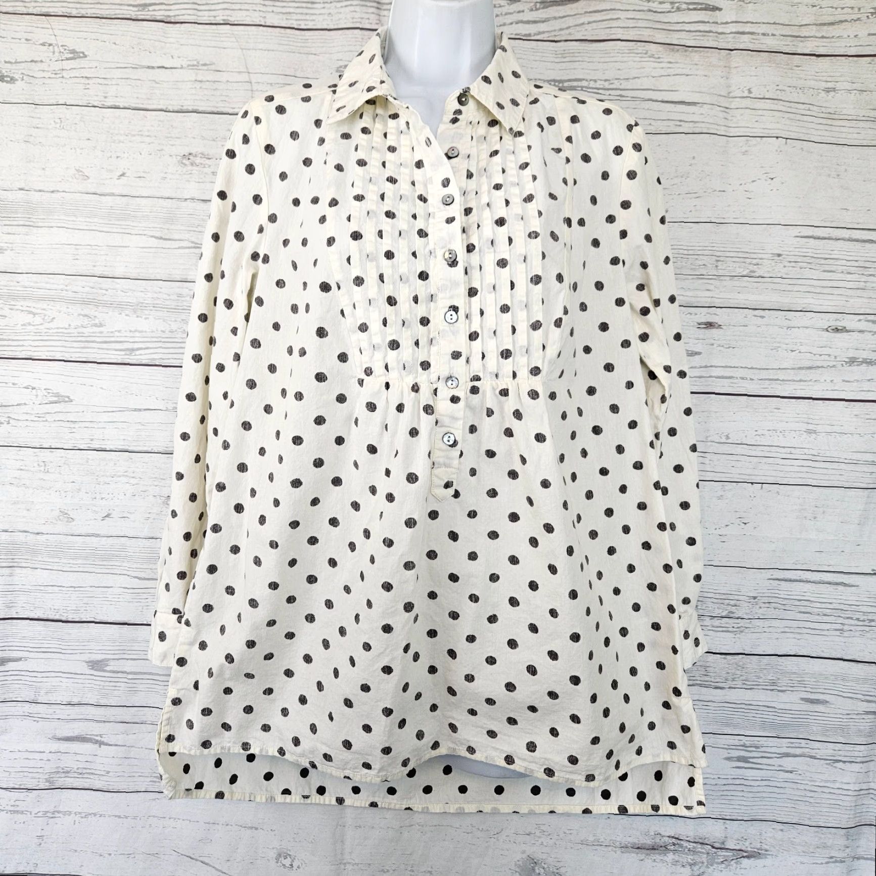 Vintage **Sundance Women's Medium Cream Gray Polka Dot Blouse** User: Sundance Women's Medium Cream Gray Polka Dot Blouse Size M / US 6-8 / IT 42-44 - 2 Thumbnail