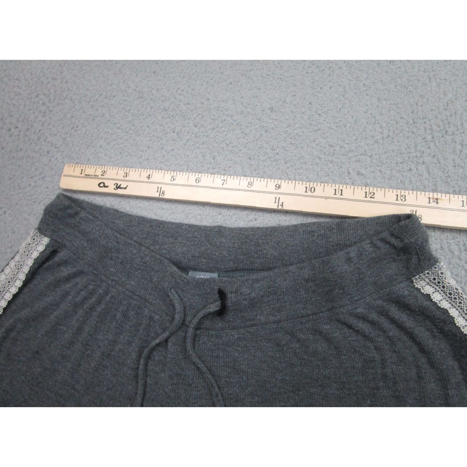 Vintage Aerie Lounge Pants Womens Small Gray Jersey Lace Trim Drawstring Soft Size S / US 4 / IT 40 - 4 Thumbnail