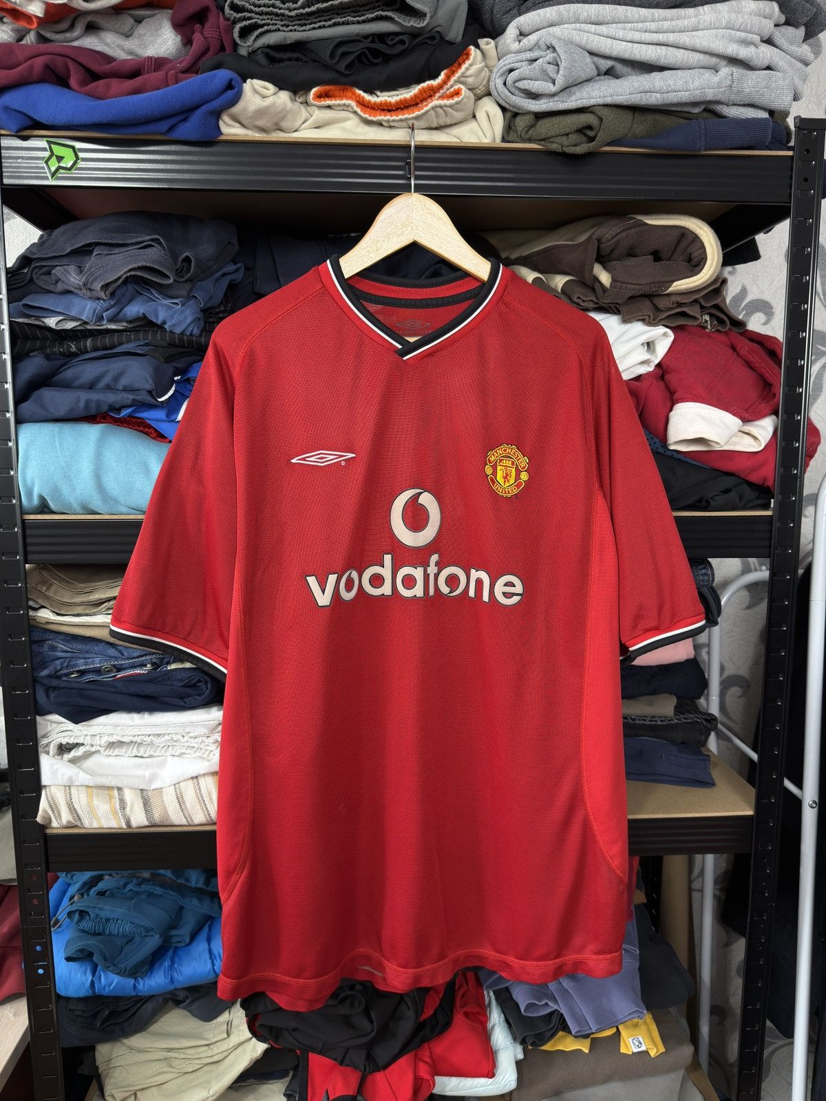 Umbro UMBRO MANCHESTER UNITED 2000/2001 HOME FOOTBALL SHIRT JERSEY Size US XL / EU 56 / 4 - 15 Thumbnail