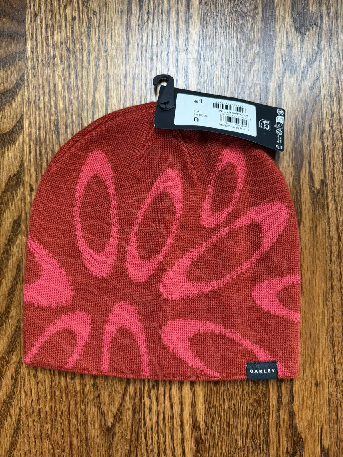 Oakley Oakley Ellipse Graphic Beanie Black & White | Grailed