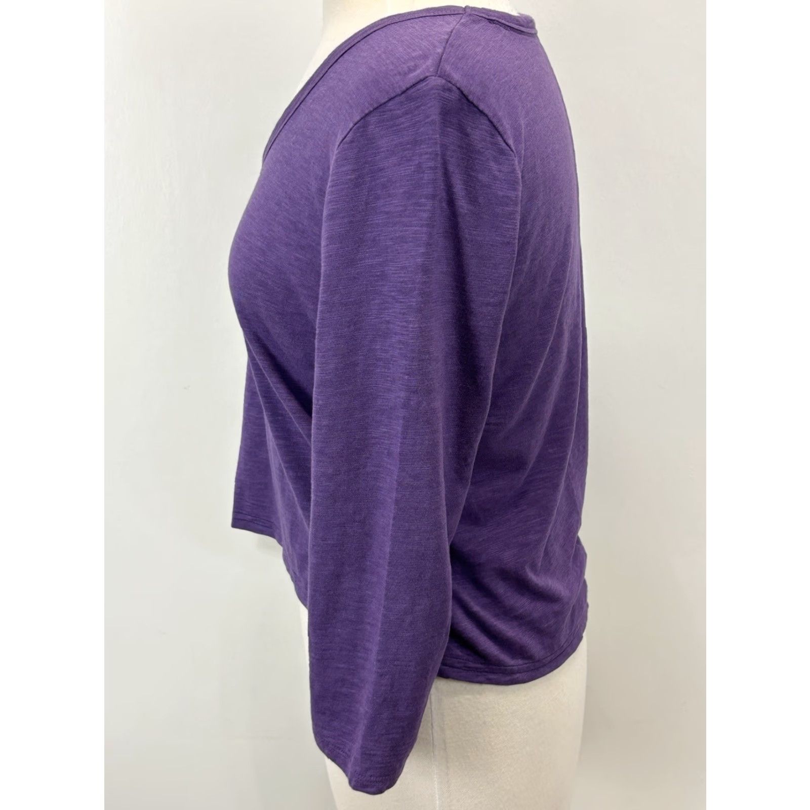 Vintage CHICOS The Ultimate Tee Shirt Top Shirt Women's V-Neck Long Sleeve Purple M US Medium Regular Size 1 Basic Casual Size M / US 6-8 / IT 42-44 - 2 Thumbnail