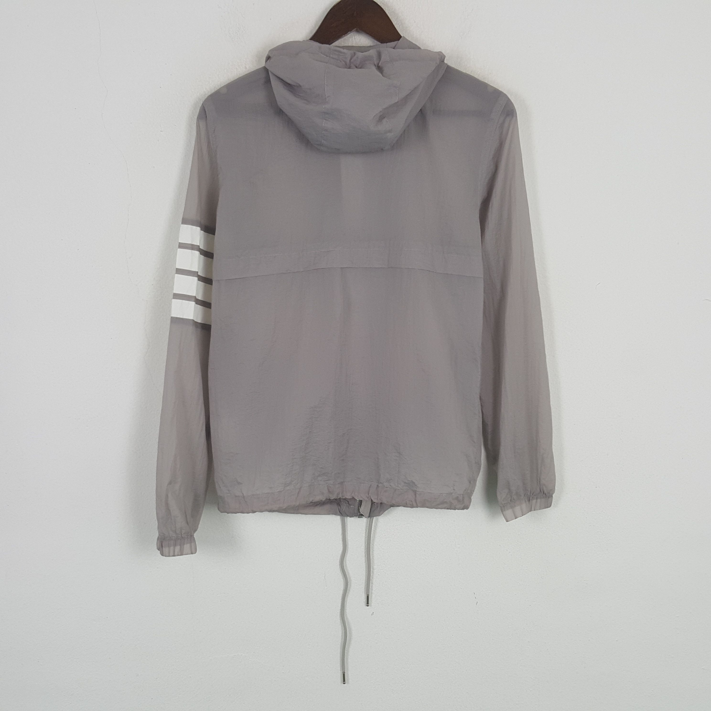 Japanese Brand × Vintage Vintage Thom Browne Windbreaker Jacket Hoodie Size US XS / EU 42 / 0 - 3 Thumbnail