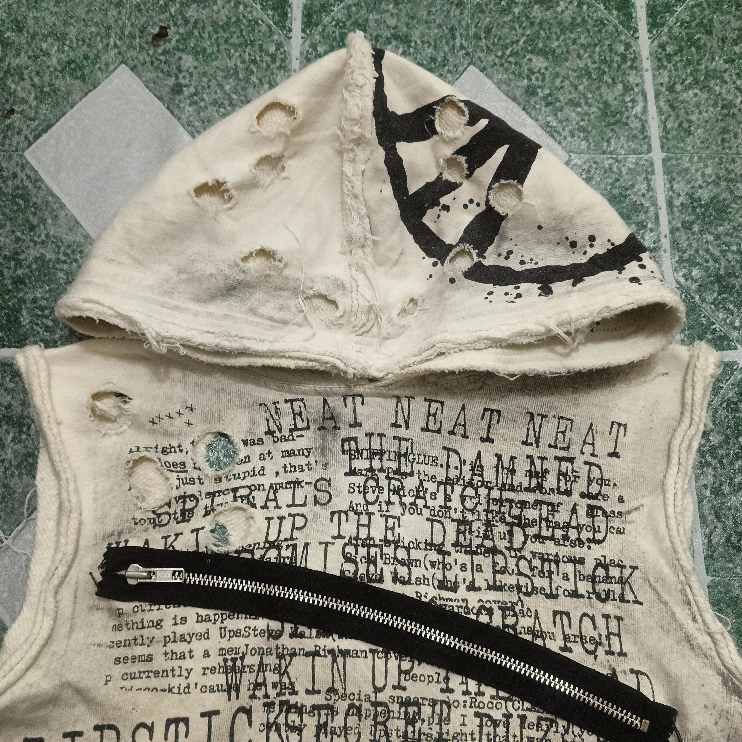 14th Addiction H. Anarchy Hoodie Sleeveless Rock Punk Style Size US M / EU 48-50 / 2 - 5 Thumbnail