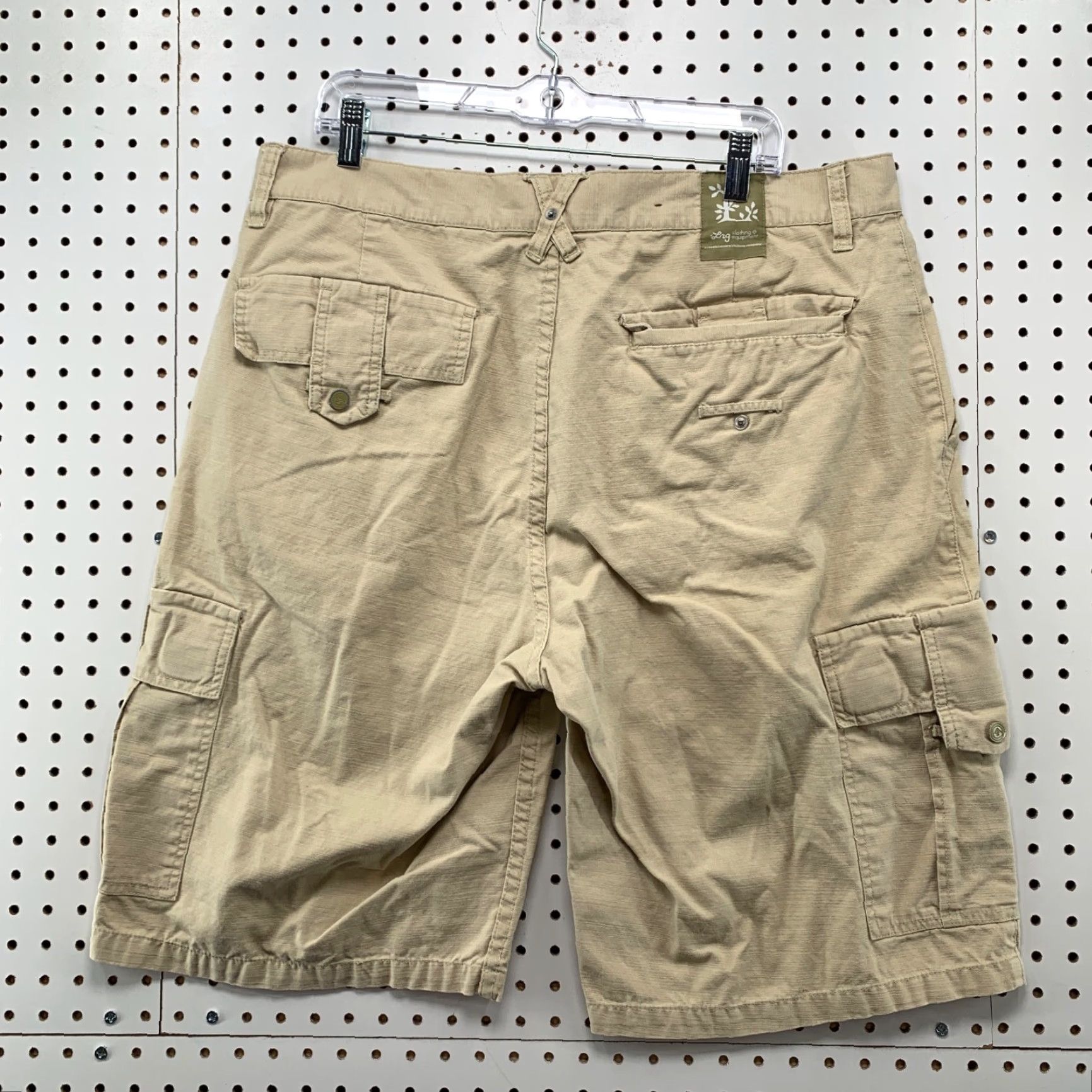 Vintage VINTAGE LRG Cargo Shorts Mens 38 Beige Hip Hop Pockets 11 Inseam 38x11 Size 38 Regular Fit Size US 38 / EU 54 - 2 Thumbnail
