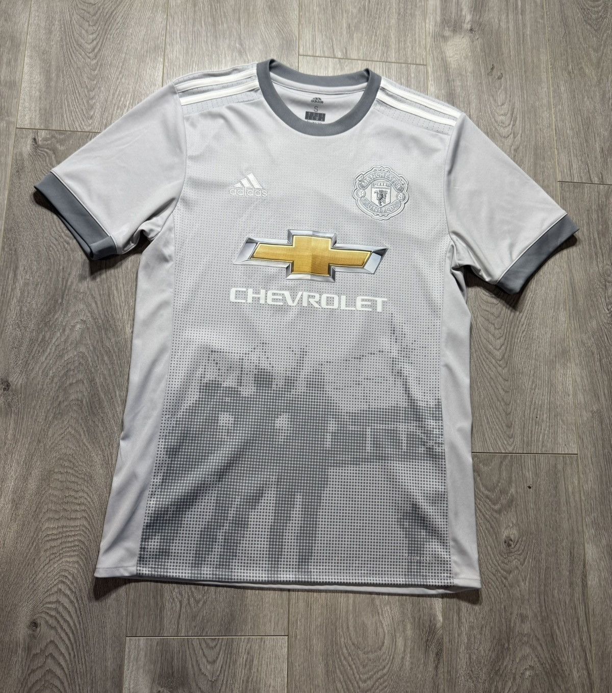 Adidas Paul Pogba Manchester United Jersey adidas 3rd Kit 2017/18 Size US S / EU 44-46 / 1 - 2 Thumbnail