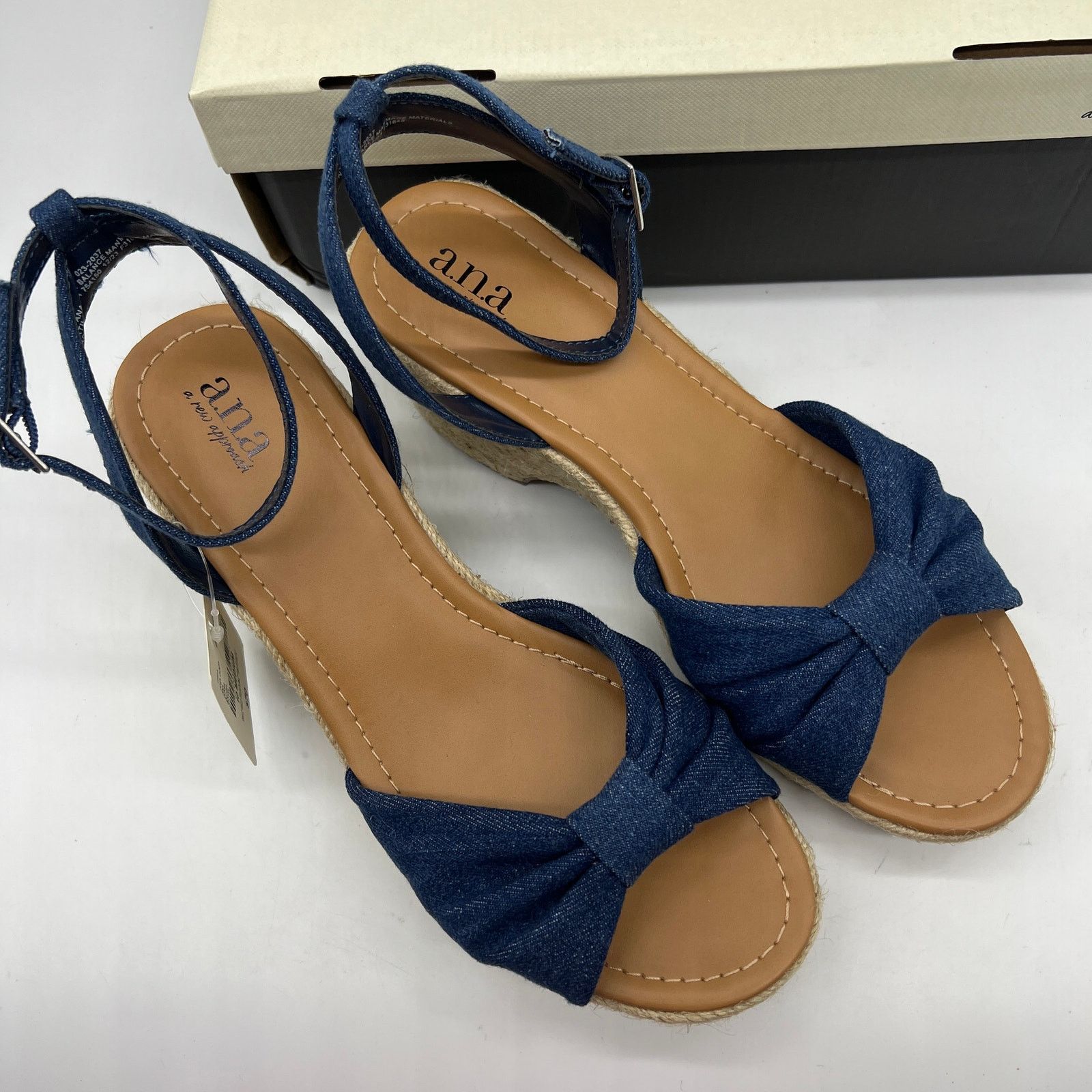 Other a.n.a Womens Dukes Heeled Sandals Denim Blue Size US 10 / IT 40 - 3 Thumbnail