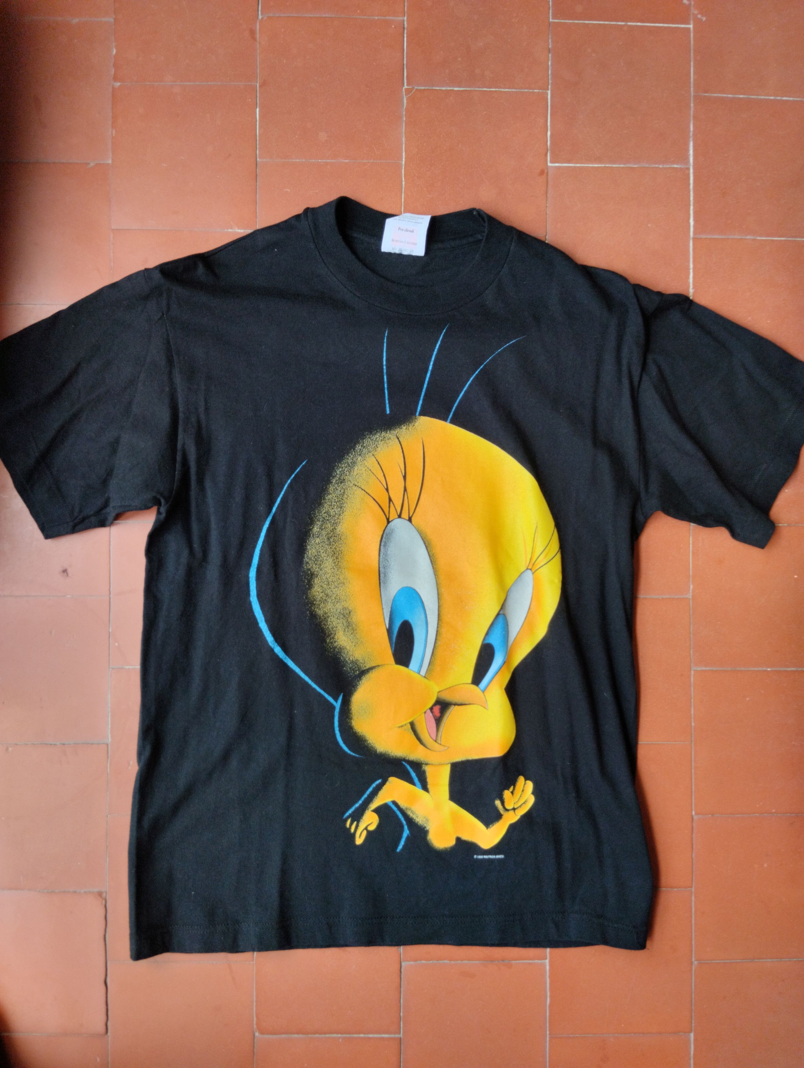 Hanes Tweety T shirt Size US M / EU 48-50 / 2 - 1 Thumbnail