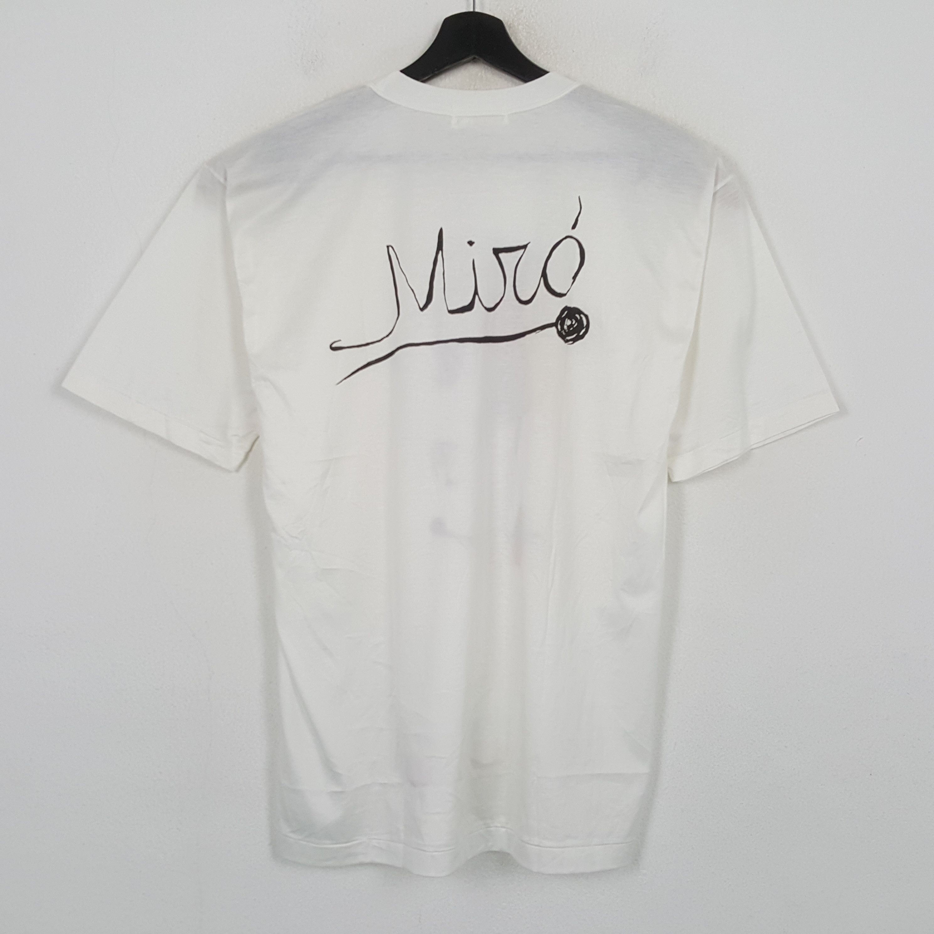 Vintage Joan Miro Art Design Style Tshirt C301N29 Size US M / EU 48-50 / 2 - 3 Thumbnail