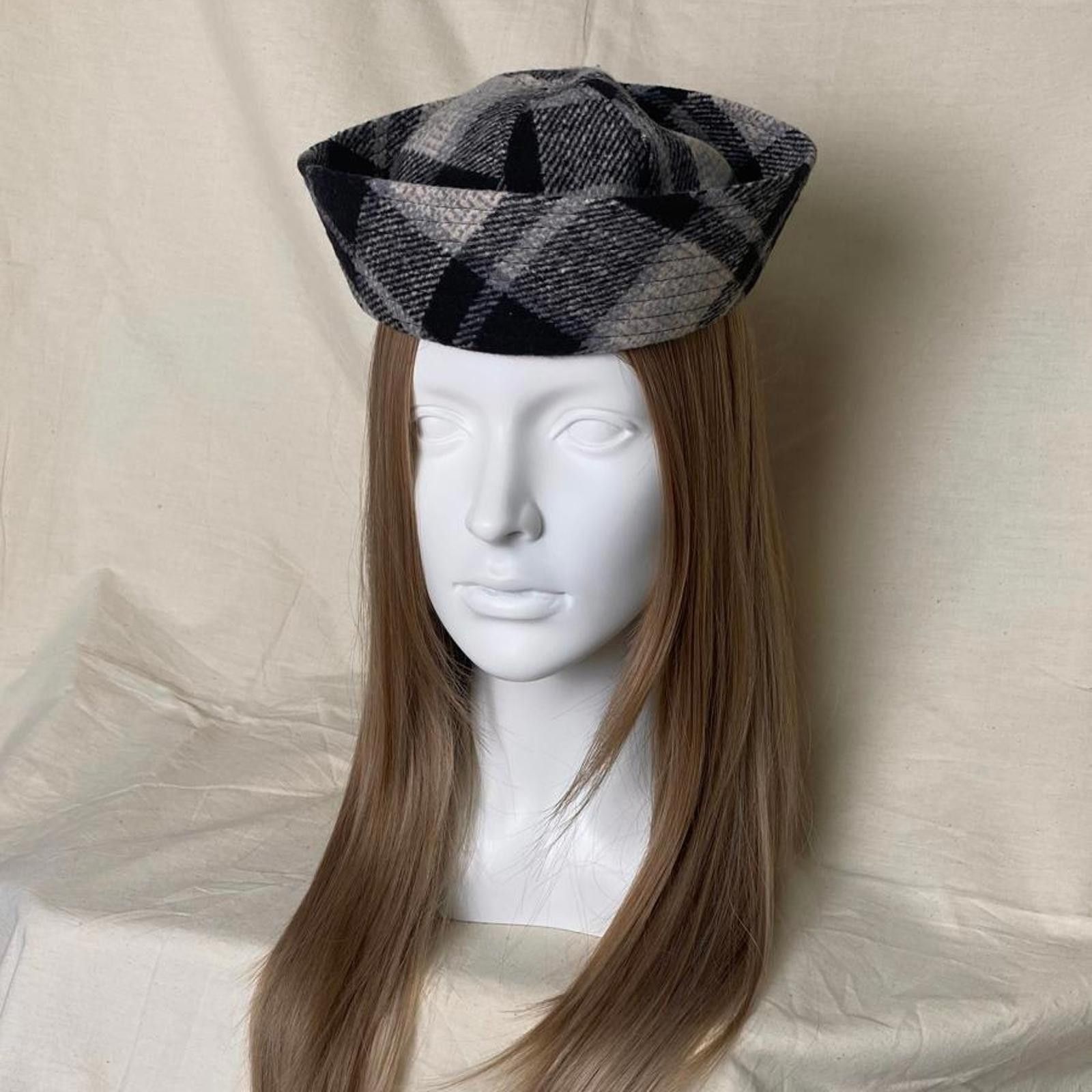 Japanese Brand Wool Blend Grey Plaid Beret Sailor Hat Y2K French Girl Size ONE SIZE - 2 Thumbnail