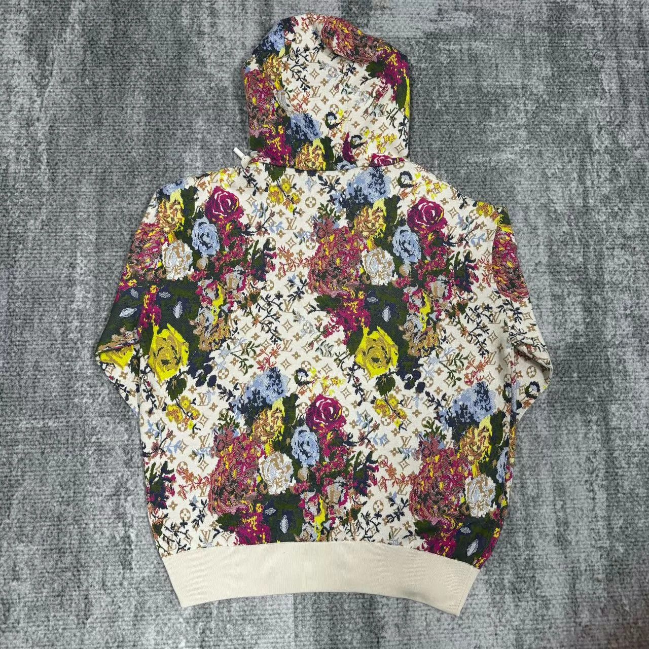 Louis Vuitton LV floral all over print hoodie M new Size US M / EU 48-50 / 2 - 2 Thumbnail