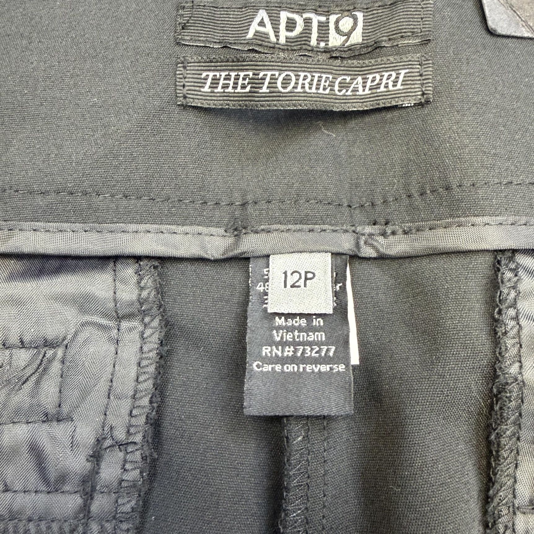 Apt. 9 Apt 9 The Torie Capri Pants Womens 12P Black Mid Rise Straight Dressy Work Size 34" / US 12 / IT 48 - 5 Thumbnail