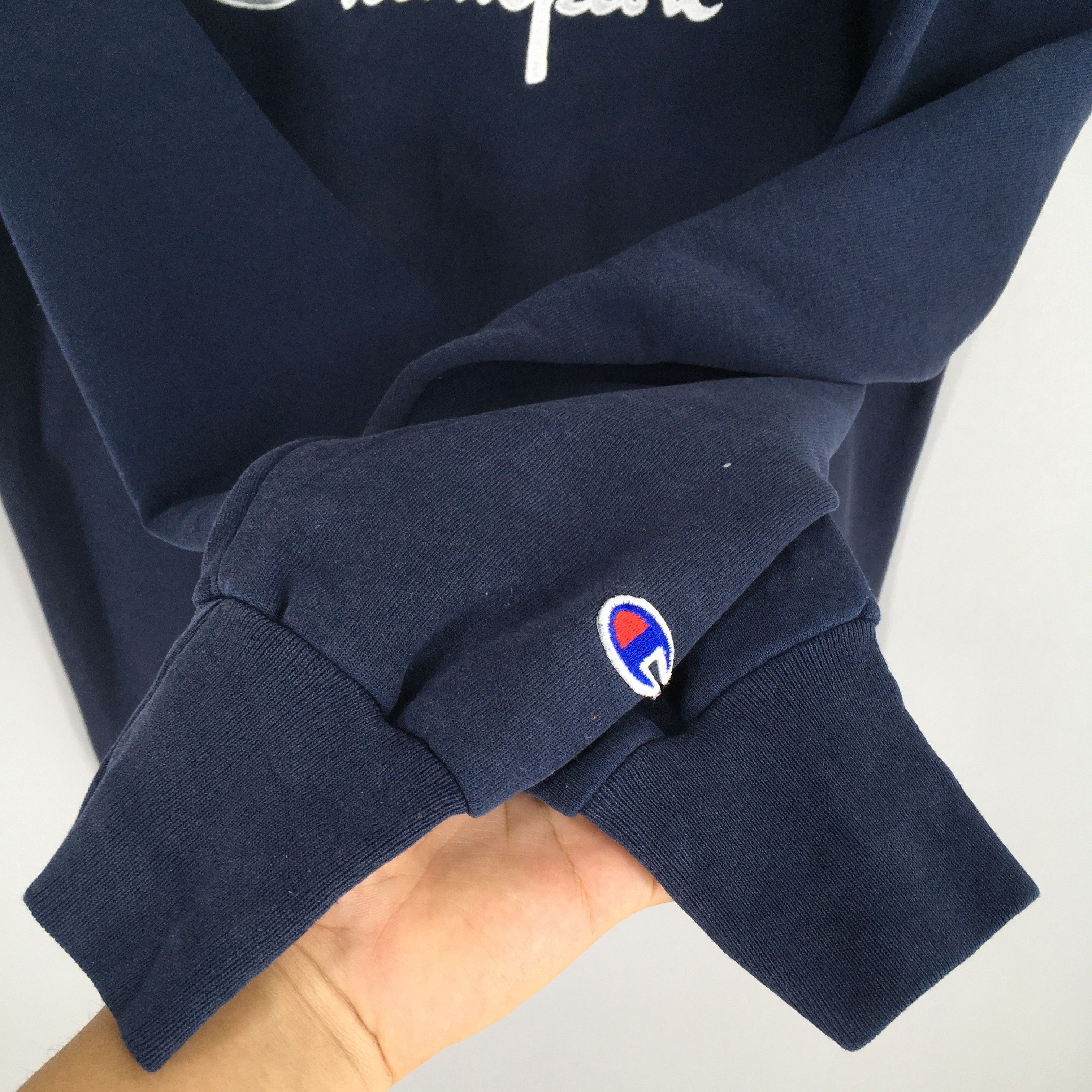 Champion Vintage Champion Script Logo Blue Sweatshirt Large Size US L / EU 52-54 / 3 - 6 Thumbnail