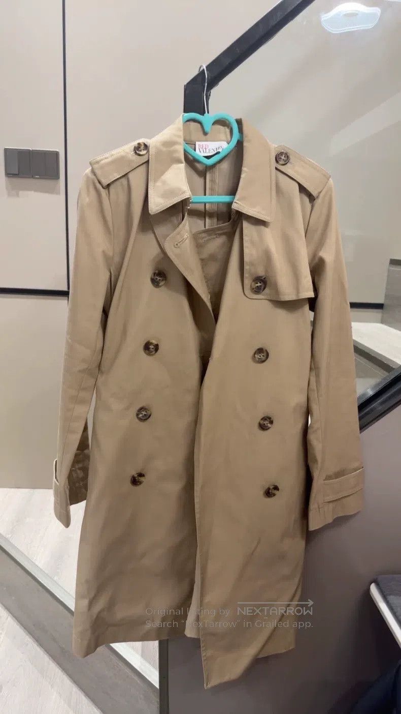 Valentino Valentino windbreaker Size M / US 6-8 / IT 42-44 - 1 Thumbnail
