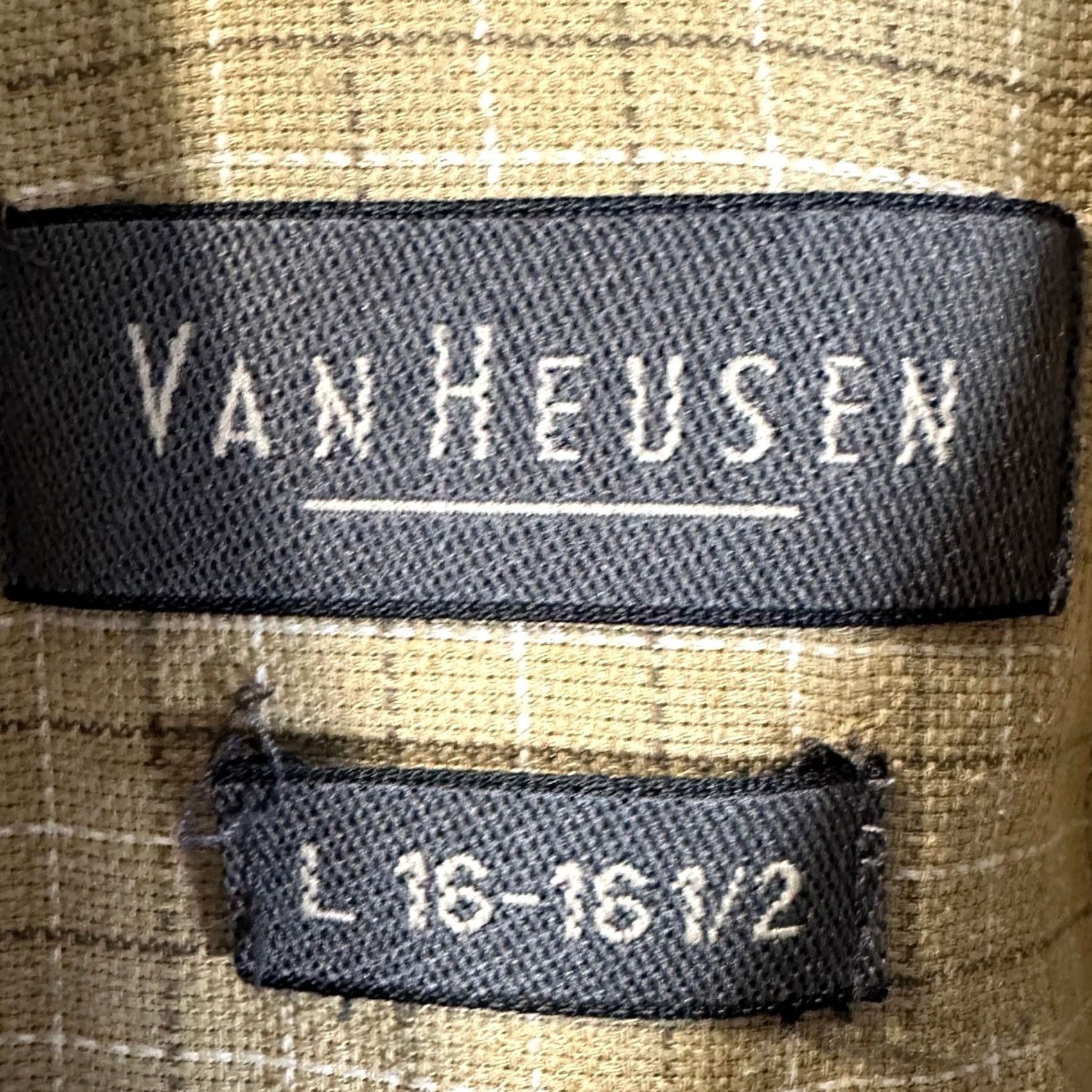 Van Heusen Van Heusen Shirt Dress Mens L 16-16.5 Tan Plaid Button Down Pocket Regular Shirt Size 42R - 4 Thumbnail