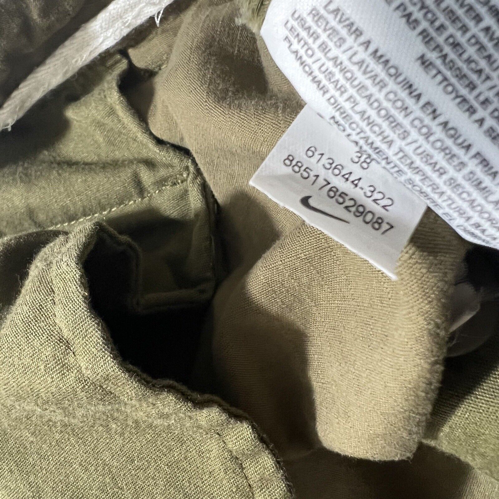 Nike Nike Men's 38 Cargo Pocket 10" Inseam Shorts Olive Green Size US 38 / EU 54 - 13 Thumbnail