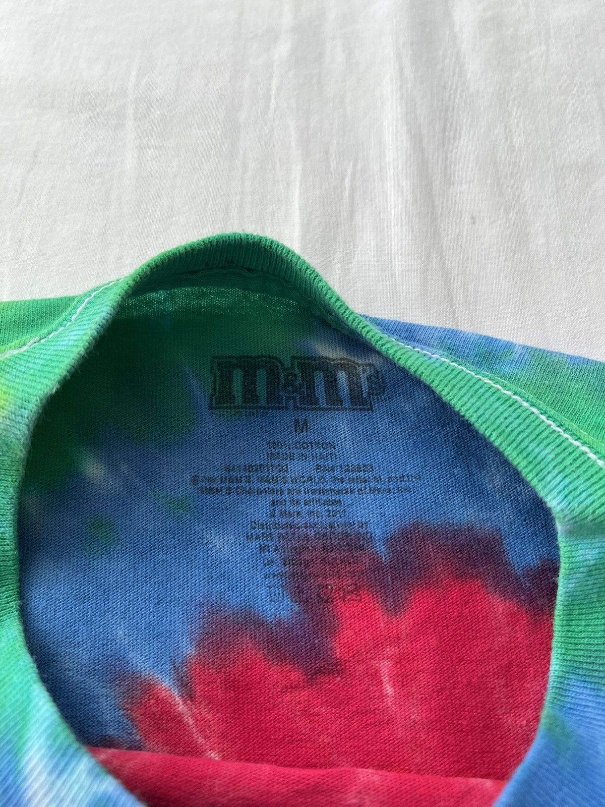 Vintage Vintage M&Ms Chocolate Tie Dye T-shirt Size US M / EU 48-50 / 2 - 9 Thumbnail