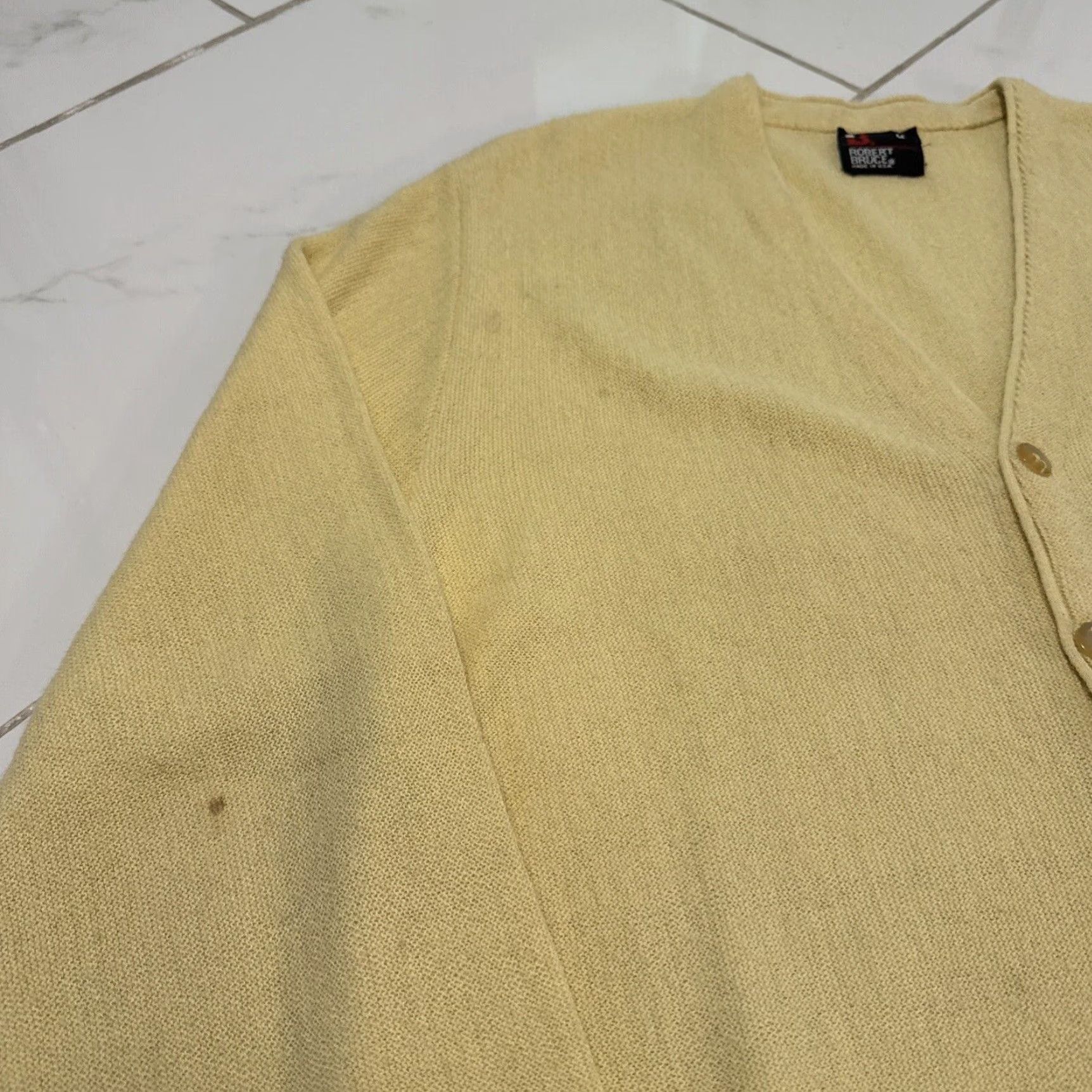 Vintage VINTAGE Robert Bruce Cardigan Sweater Unisex Adults Medium Yellow Knit Acrylic 70s Spring Mens Womens Girls Boys Size US M / EU 48-50 / 2 - 3 Thumbnail