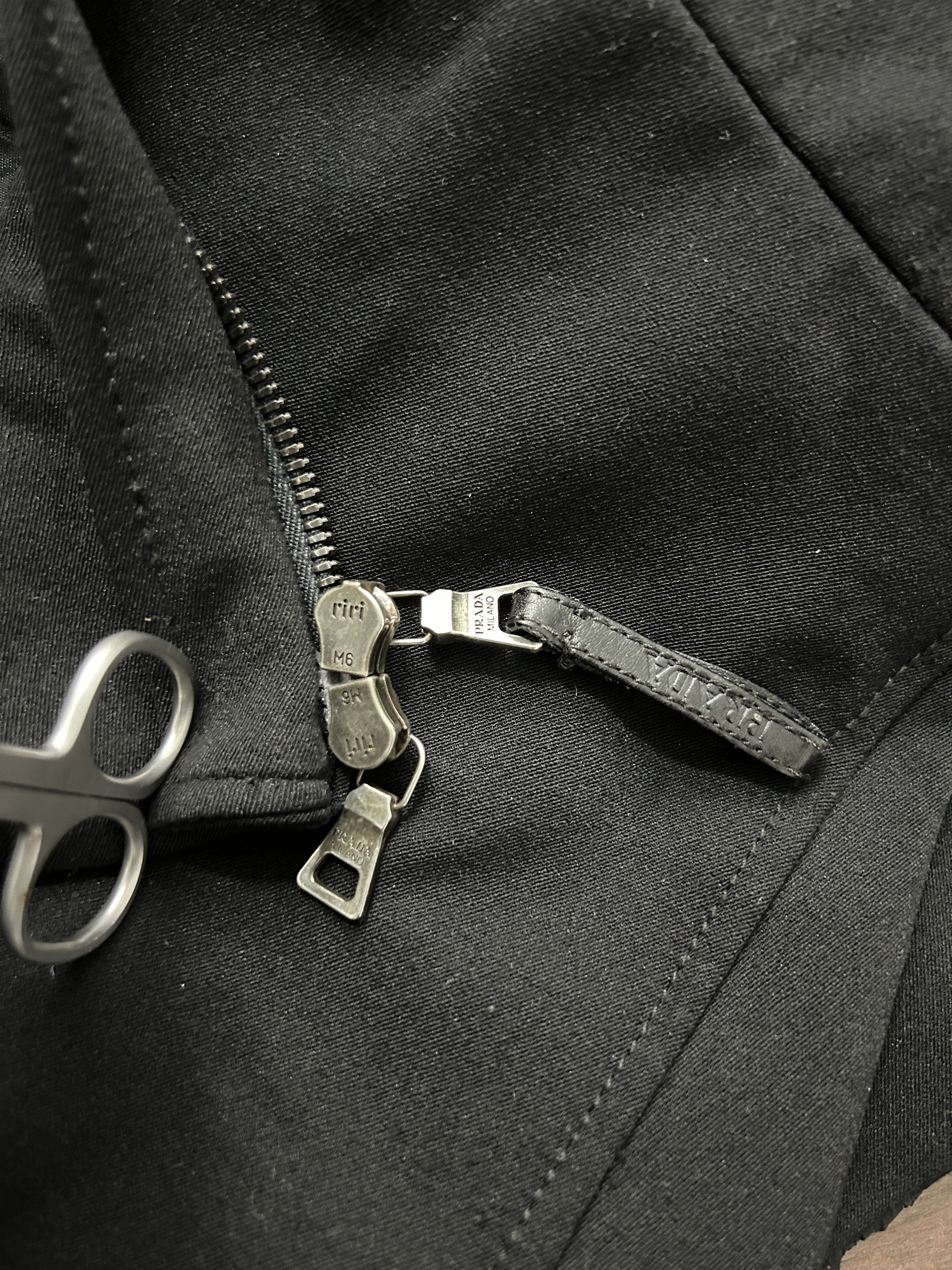Prada Archive y2k Prada sport black tab nylon hooded light jacket Size L / US 10 / IT 46 - 15 Thumbnail