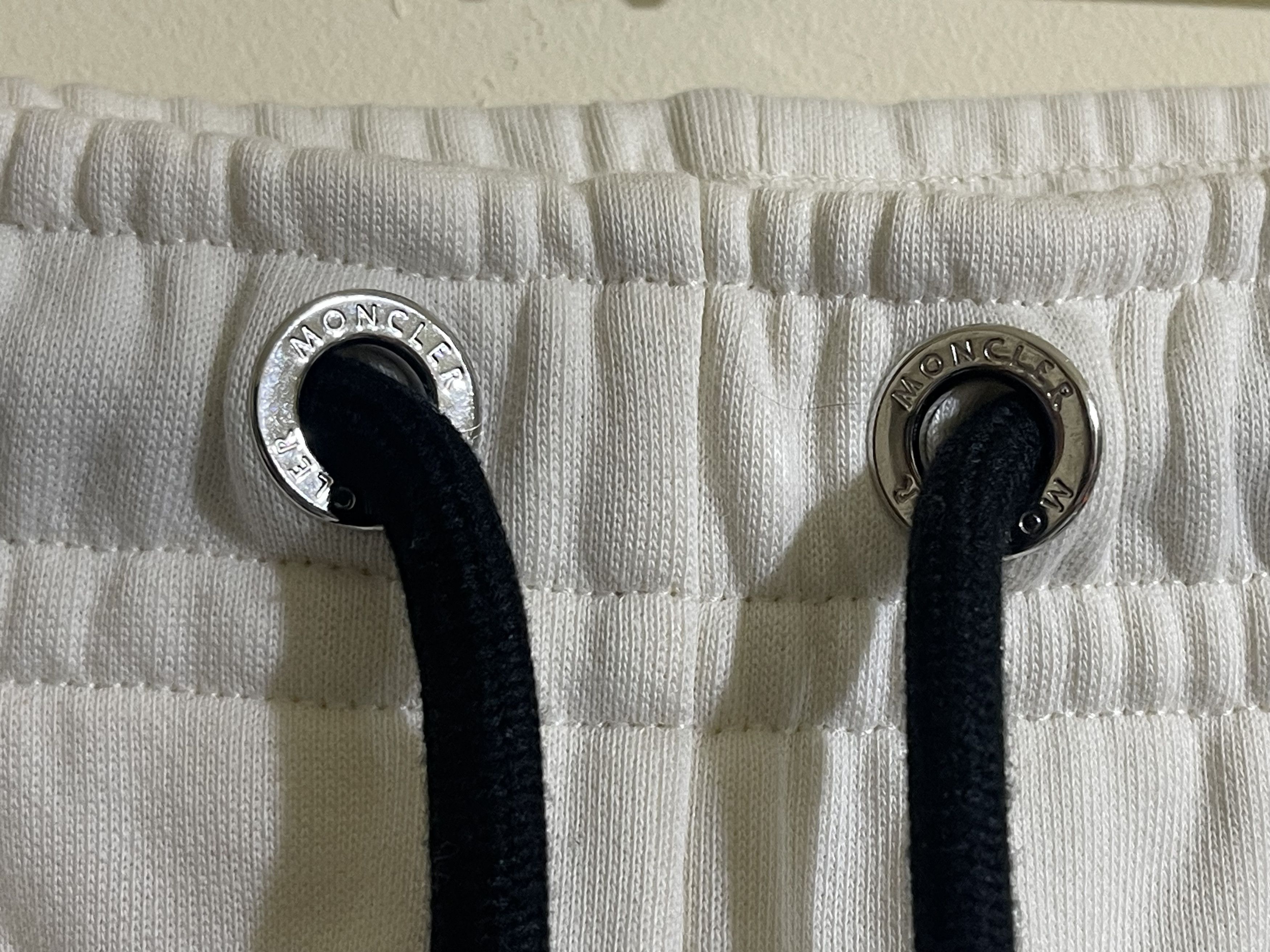 Moncler Moncler tracksuit jogger sweatpants Size US 28 / EU 44 - 7 Thumbnail