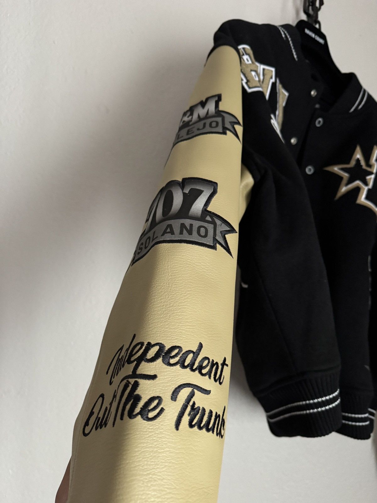 Haven Court Haven Court Vallejo Varsity Jacket size L Size US L / EU 52-54 / 3 - 3 Thumbnail