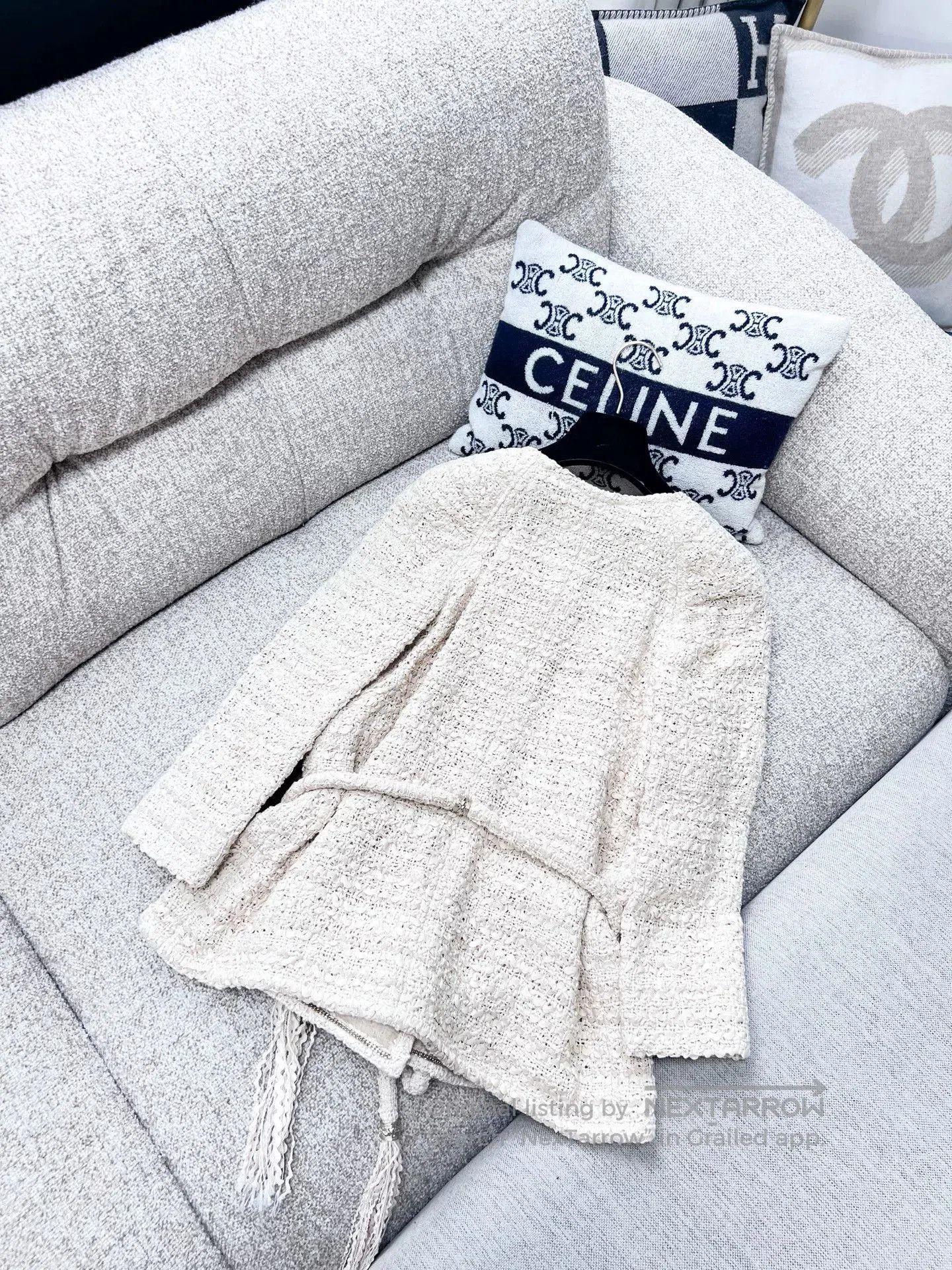 Chanel Chanel Beige Tweed Coat with Belt. Size XXS / US 00 / IT 34 - 3 Thumbnail