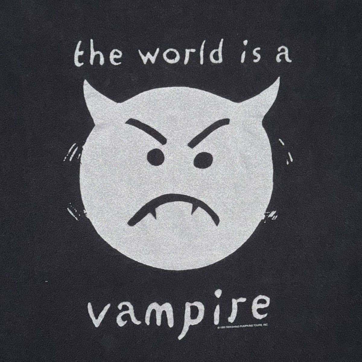 Vintage Vintage 90s The Smashing Pumpkins The World Is A Vampire Tee Size US L / EU 52-54 / 3 - 9 Thumbnail